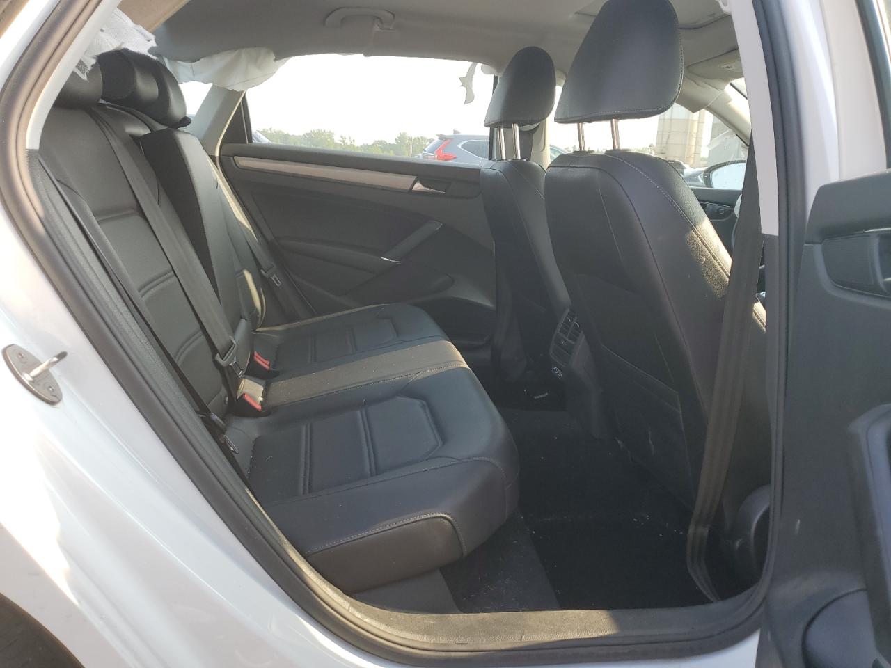 2022 Volkswagen Passat Se VIN: 1VWSA7A38NC001407 Lot: 61529264