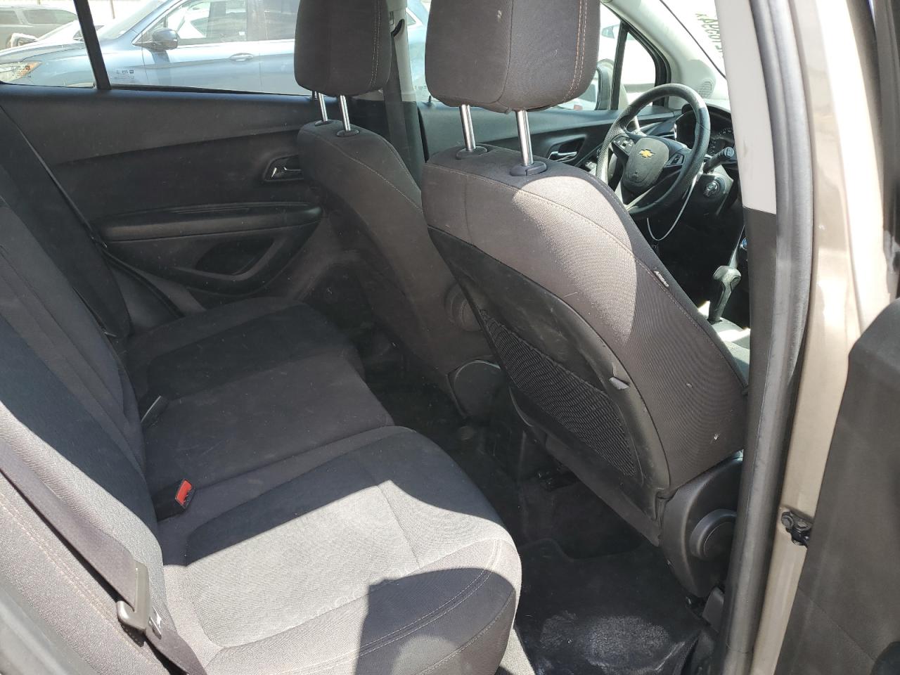 2021 Chevrolet Trax Ls VIN: KL7CJKSB2MB360592 Lot: 64218594