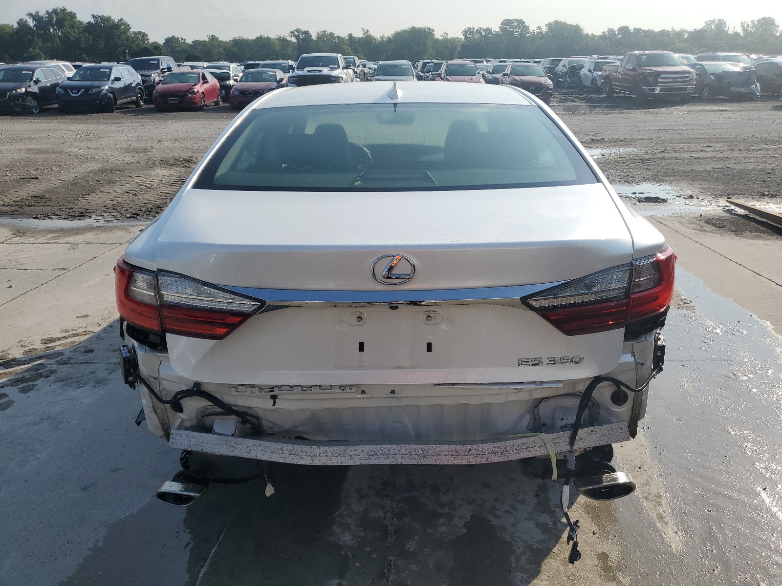 JTHBK1GG3H2254585 2017 Lexus Es 350