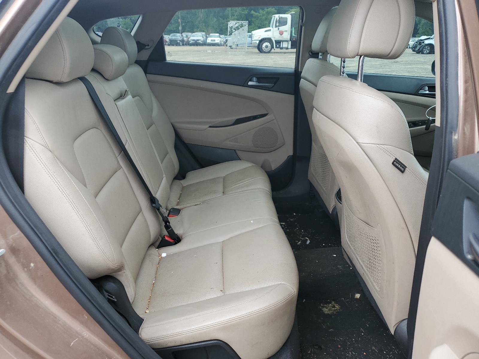 KM8J33A26GU221548 2016 Hyundai Tucson Limited