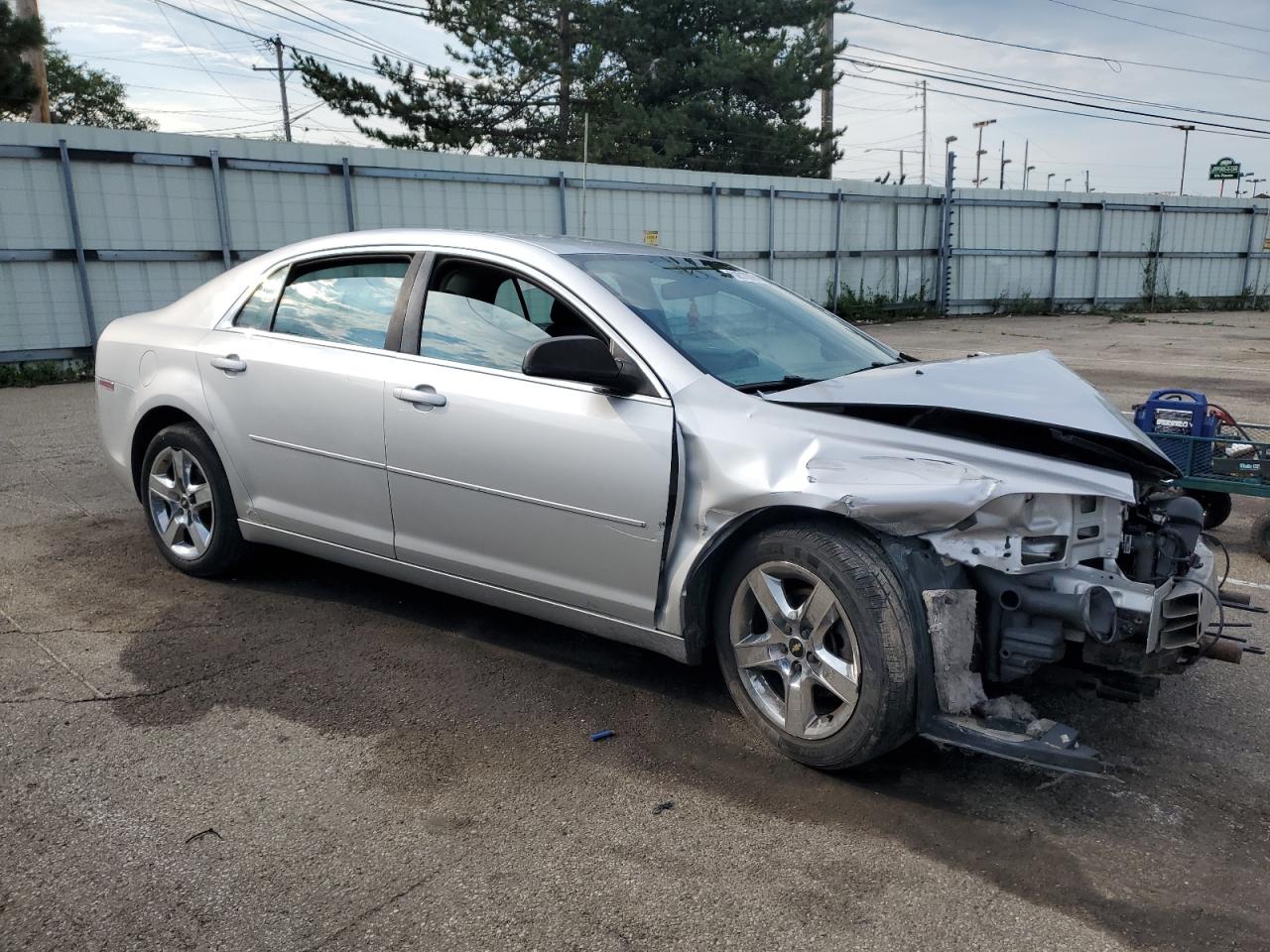 2009 Chevrolet Malibu - Image 4