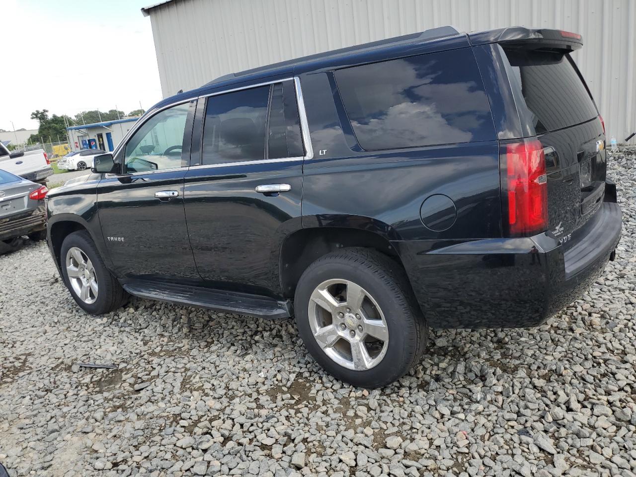 1GNSKBKC8KR201415 2019 CHEVROLET TAHOE - Image 2