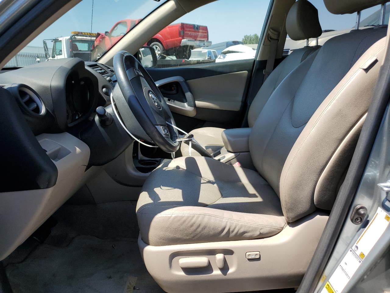 2008 Toyota Rav4 Limited VIN: JTMBK31VX86028802 Lot: 61686424