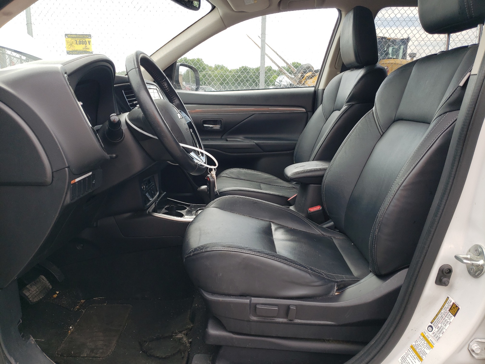 JA4AZ3A3XKZ037781 2019 Mitsubishi Outlander Se