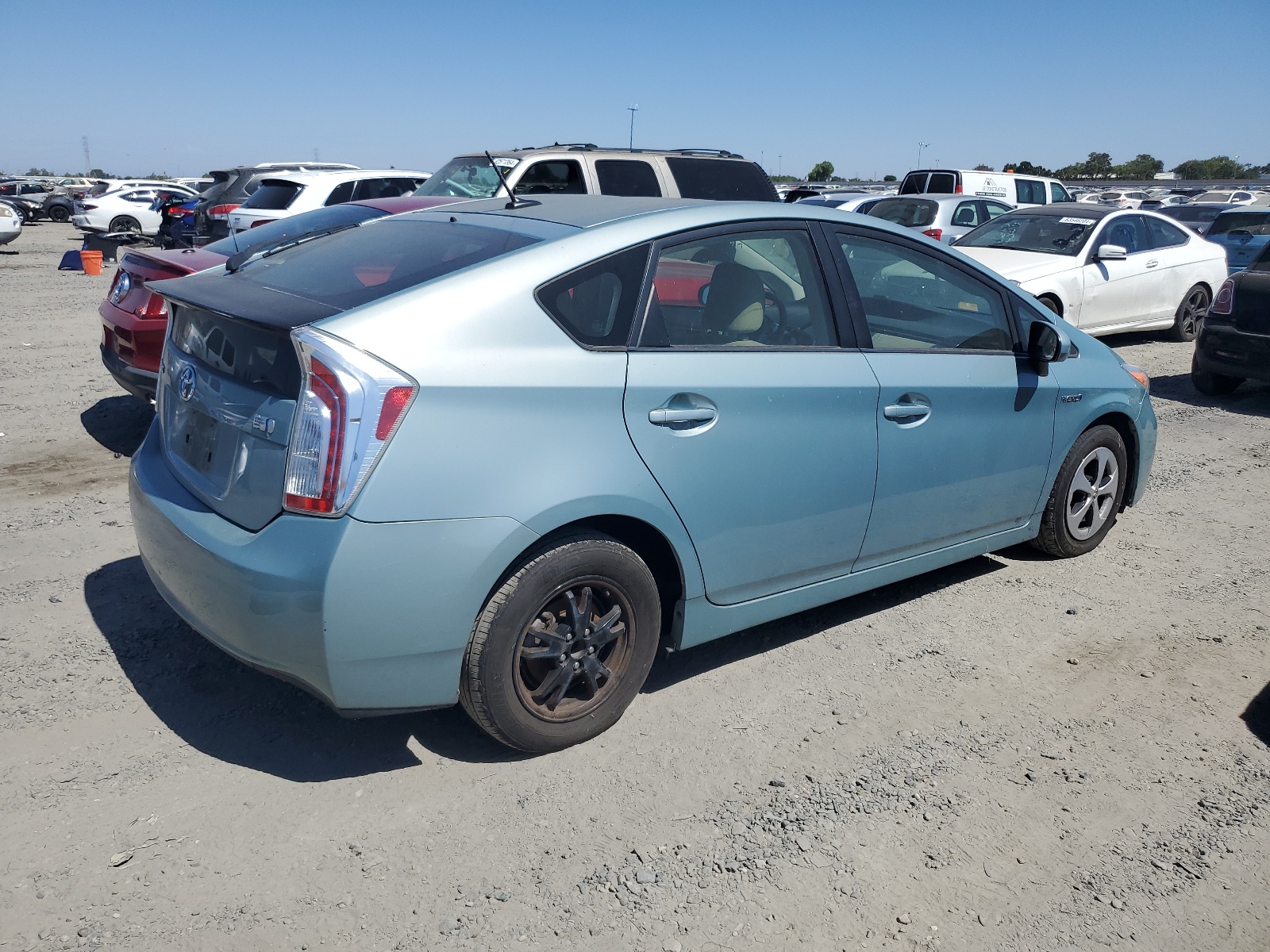 2013 Toyota Prius vin: JTDKN3DU6D1635684