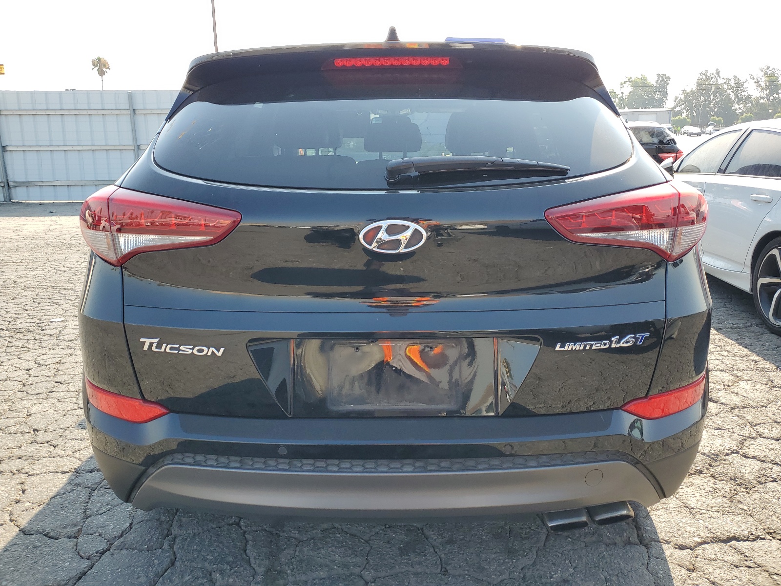 2016 Hyundai Tucson Limited vin: KM8J33A20GU123535