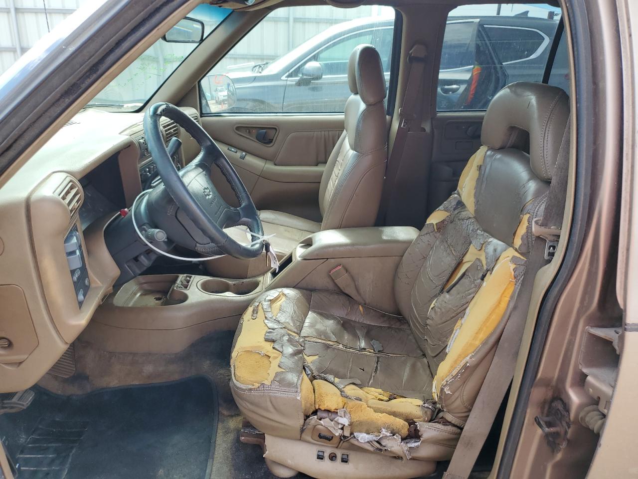 1996 Chevrolet Blazer VIN: 1GNDT13W6T2309745 Lot: 62992714