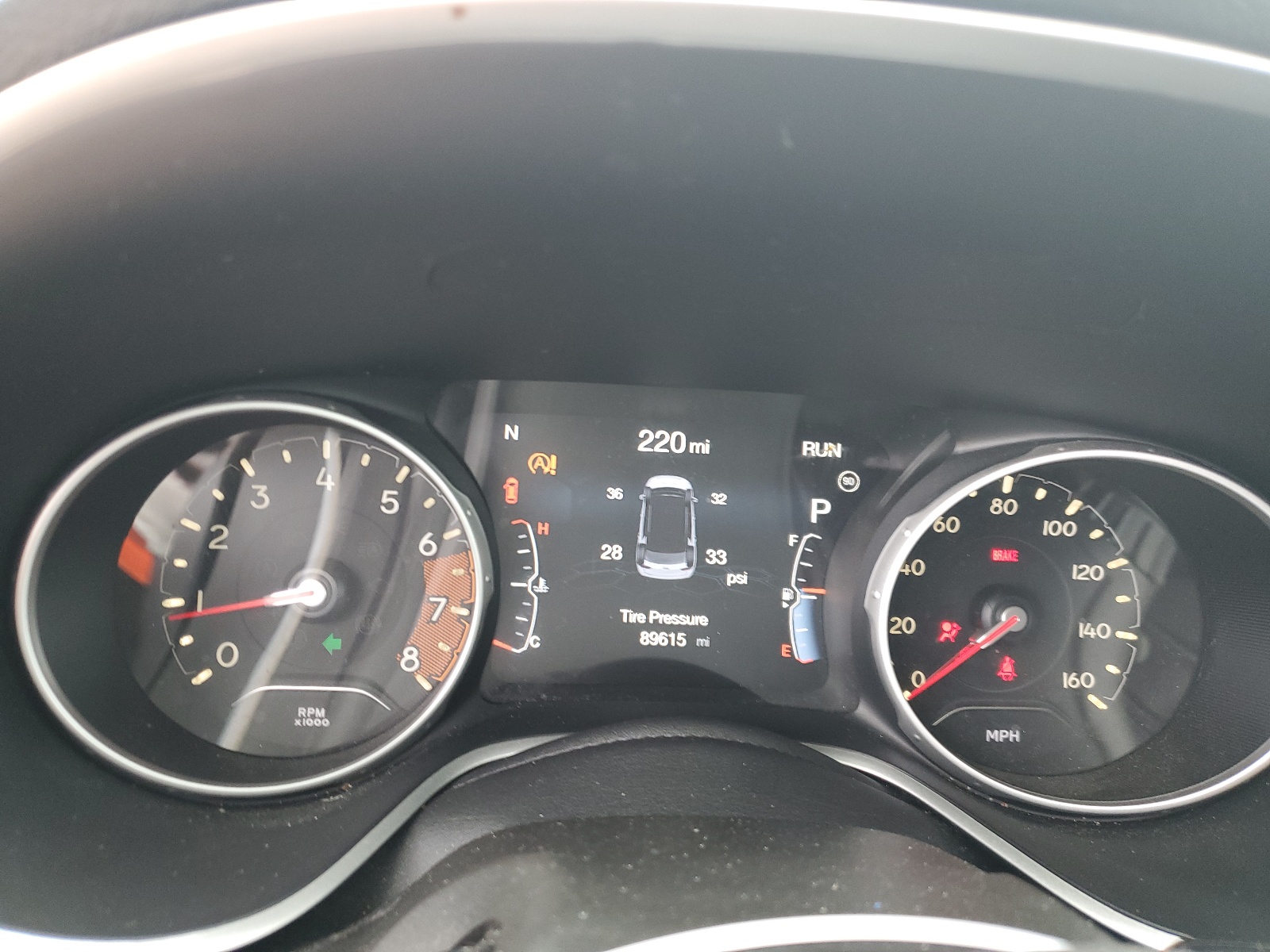 3C4NJCBB6JT300214 2018 Jeep Compass Latitude