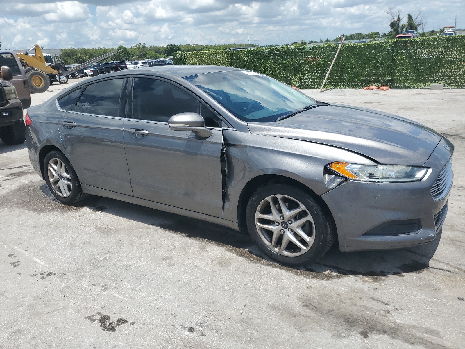 3FA6P0HD8ER133647 2014 Ford Fusion Se