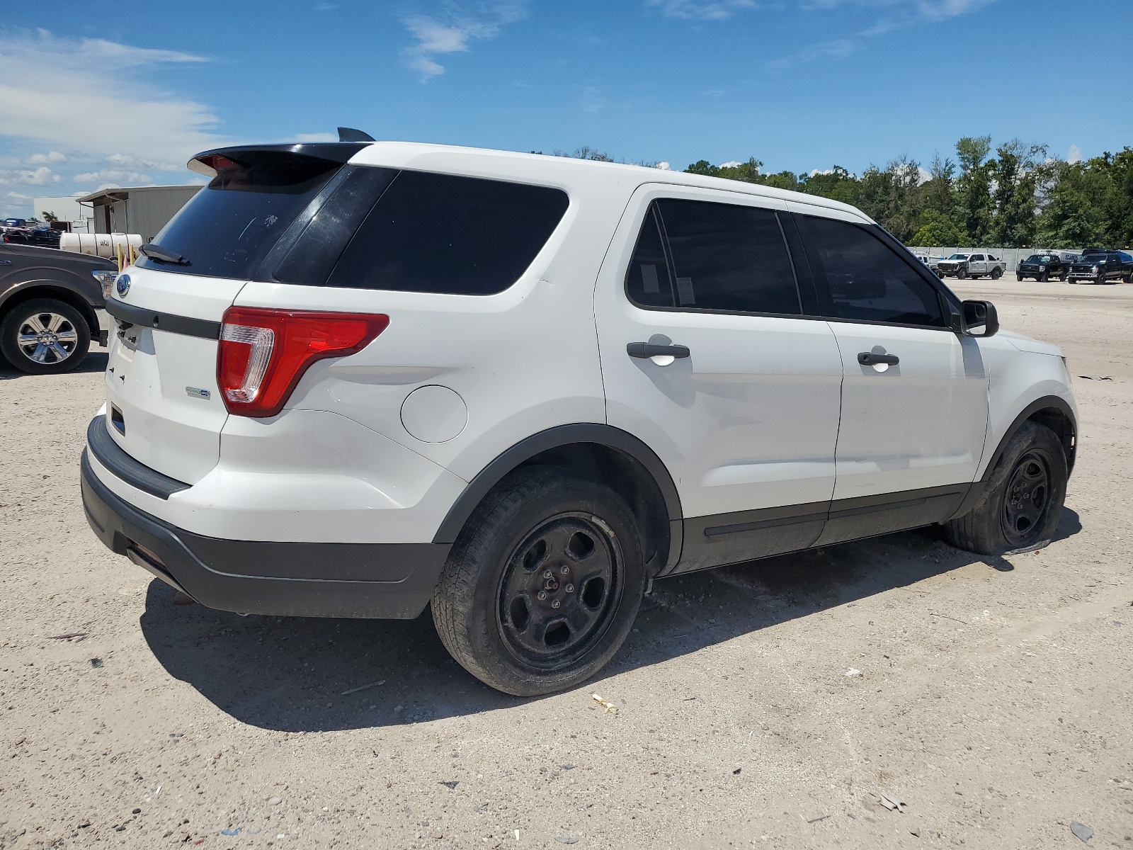 2018 Ford Explorer Police Interceptor vin: 1FM5K8AR0JGA37615