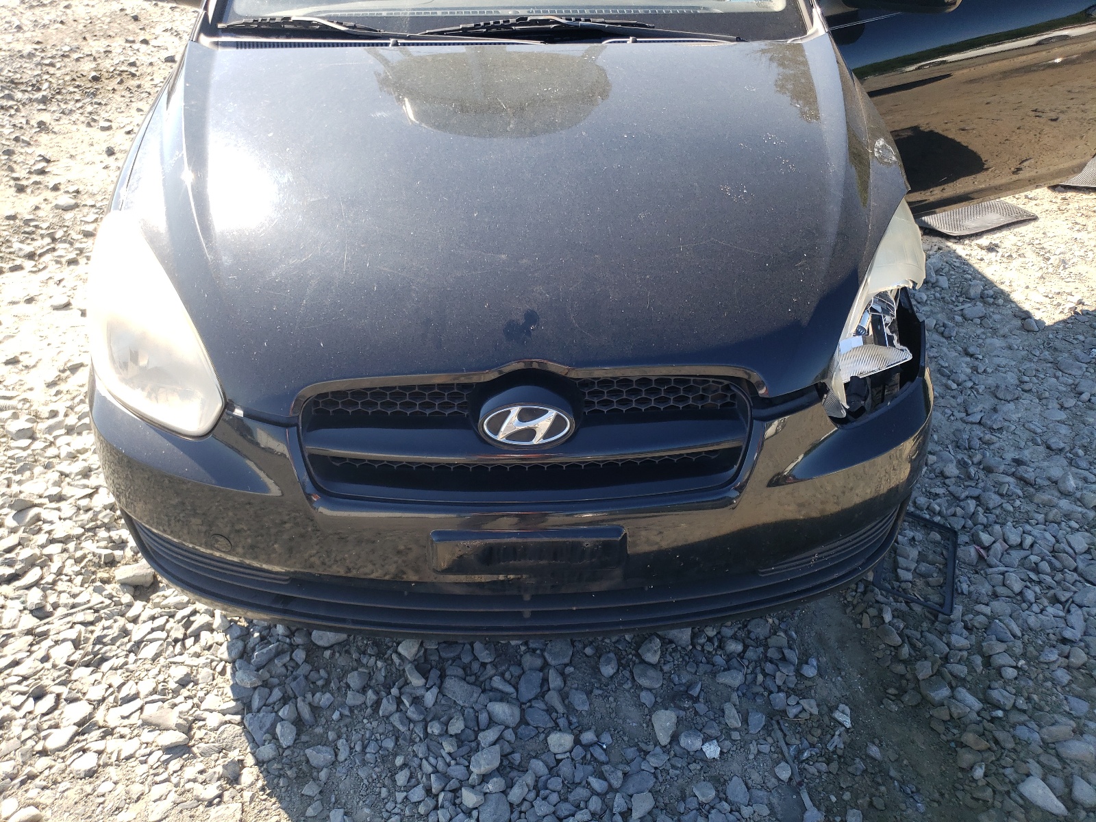 KMHCM3AC9AU153977 2010 Hyundai Accent Blue