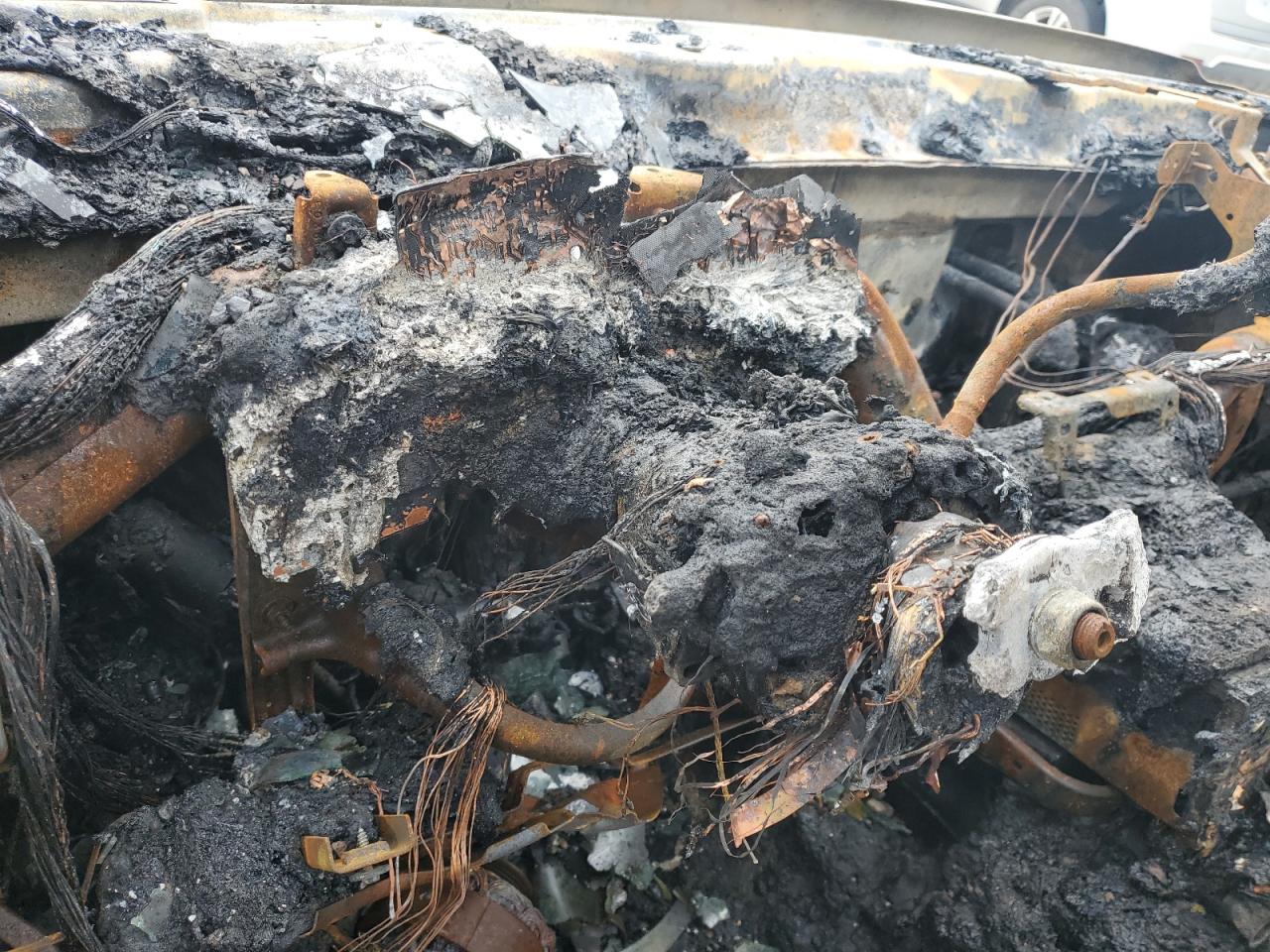 2008 GMC New Sierra K1500 Denali VIN: 2GTEK638781275918 Lot: 63482614