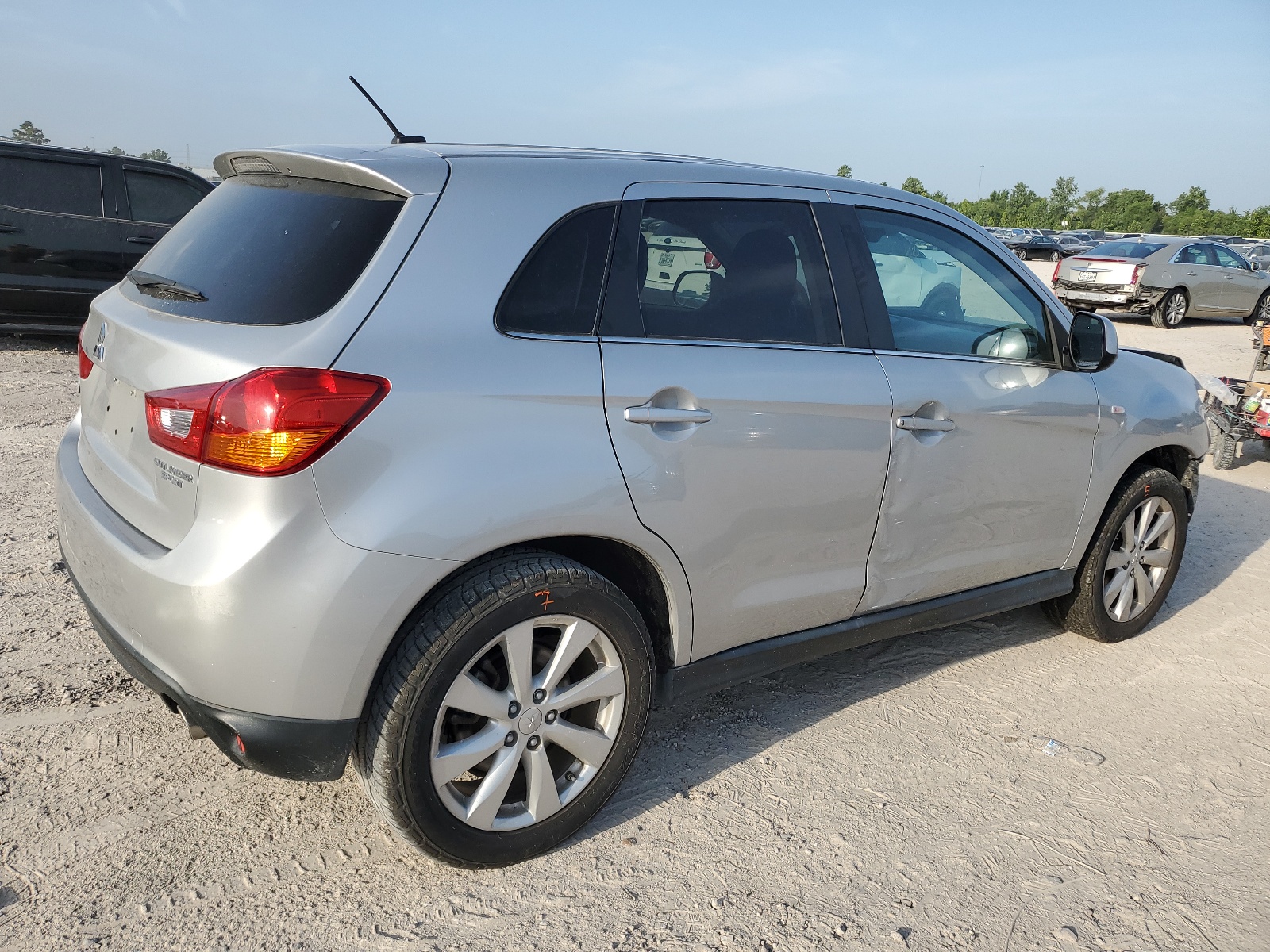 2014 Mitsubishi Outlander Sport Se vin: 4A4AR4AU8EE011396