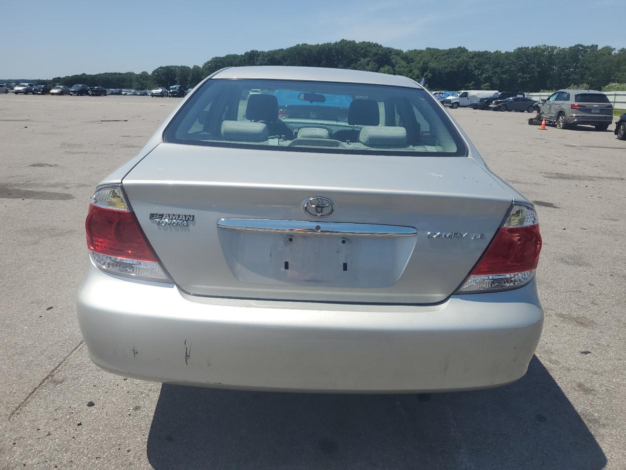 2005 Toyota Camry Le VIN: 4T1BE30K85U009652 Lot: 62617804