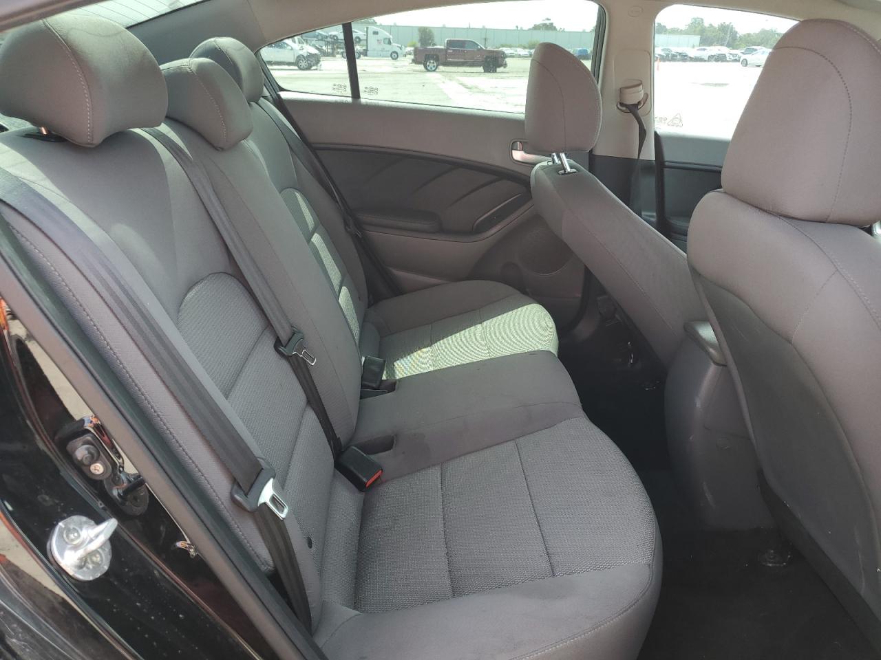 2017 Kia Forte Lx VIN: 3KPFK4A7XHE094088 Lot: 64038364