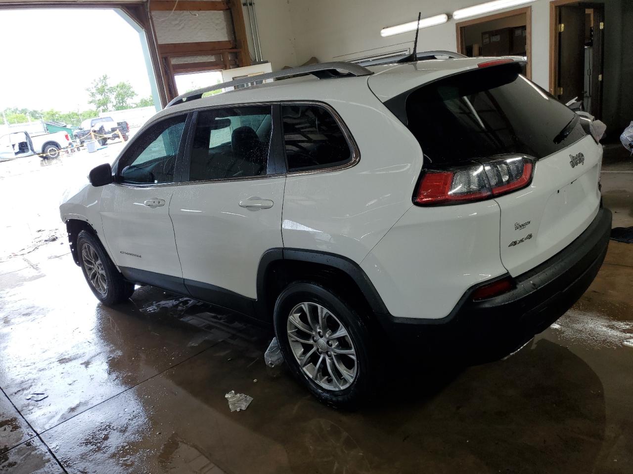 2021 Jeep Grand Cherokee - Image 2