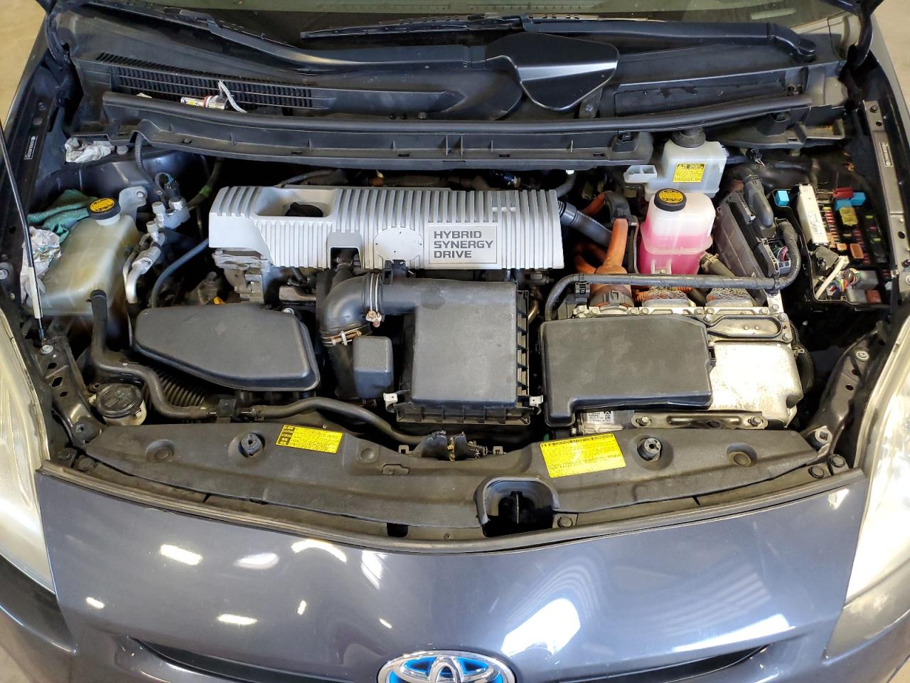 2011 Toyota Prius - Image 11