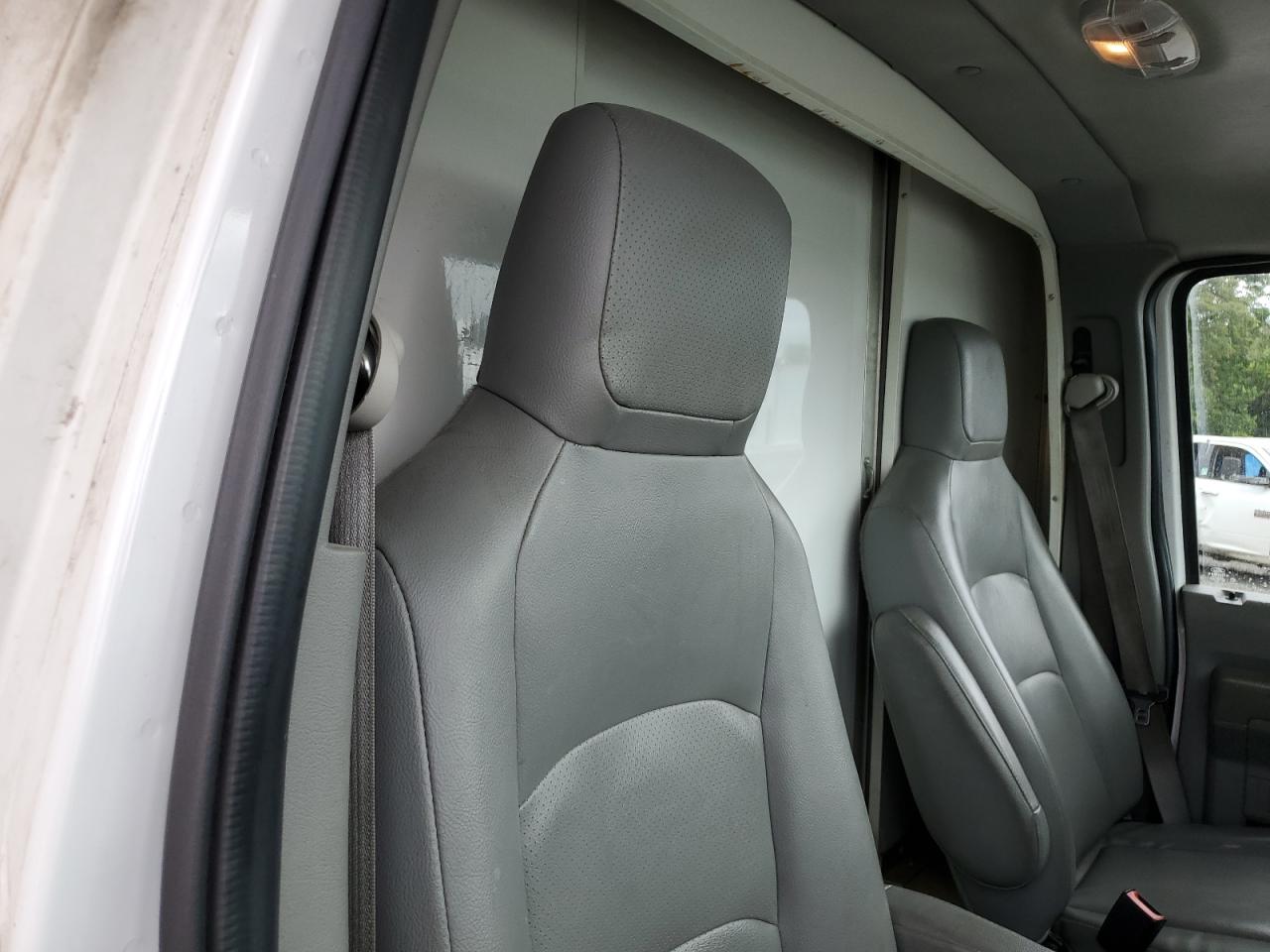 2018 Ford Econoline E450 Super Duty Cutaway Van VIN: 1FDXE4FS0JDC23712 Lot: 71135554