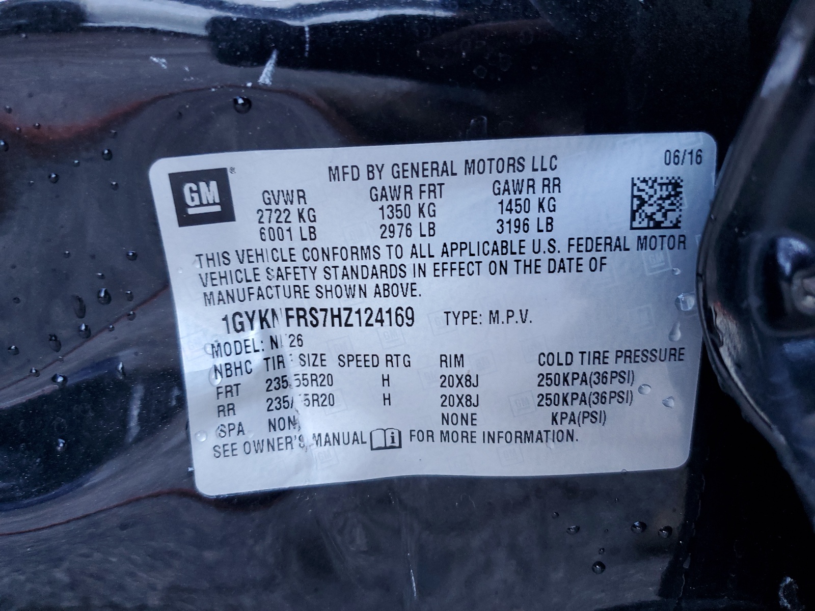 1GYKNFRS7HZ124169 2017 Cadillac Xt5 Platinum