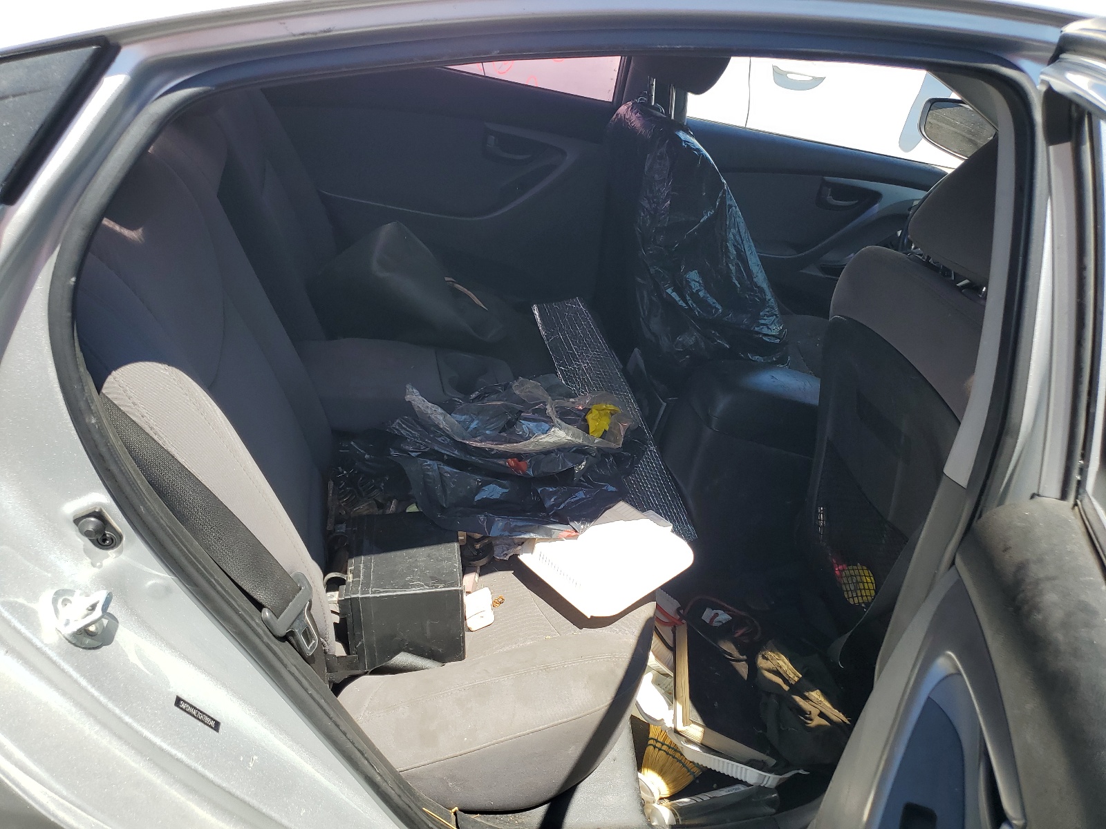 5NPDH4AE7GH789546 2016 Hyundai Elantra Se