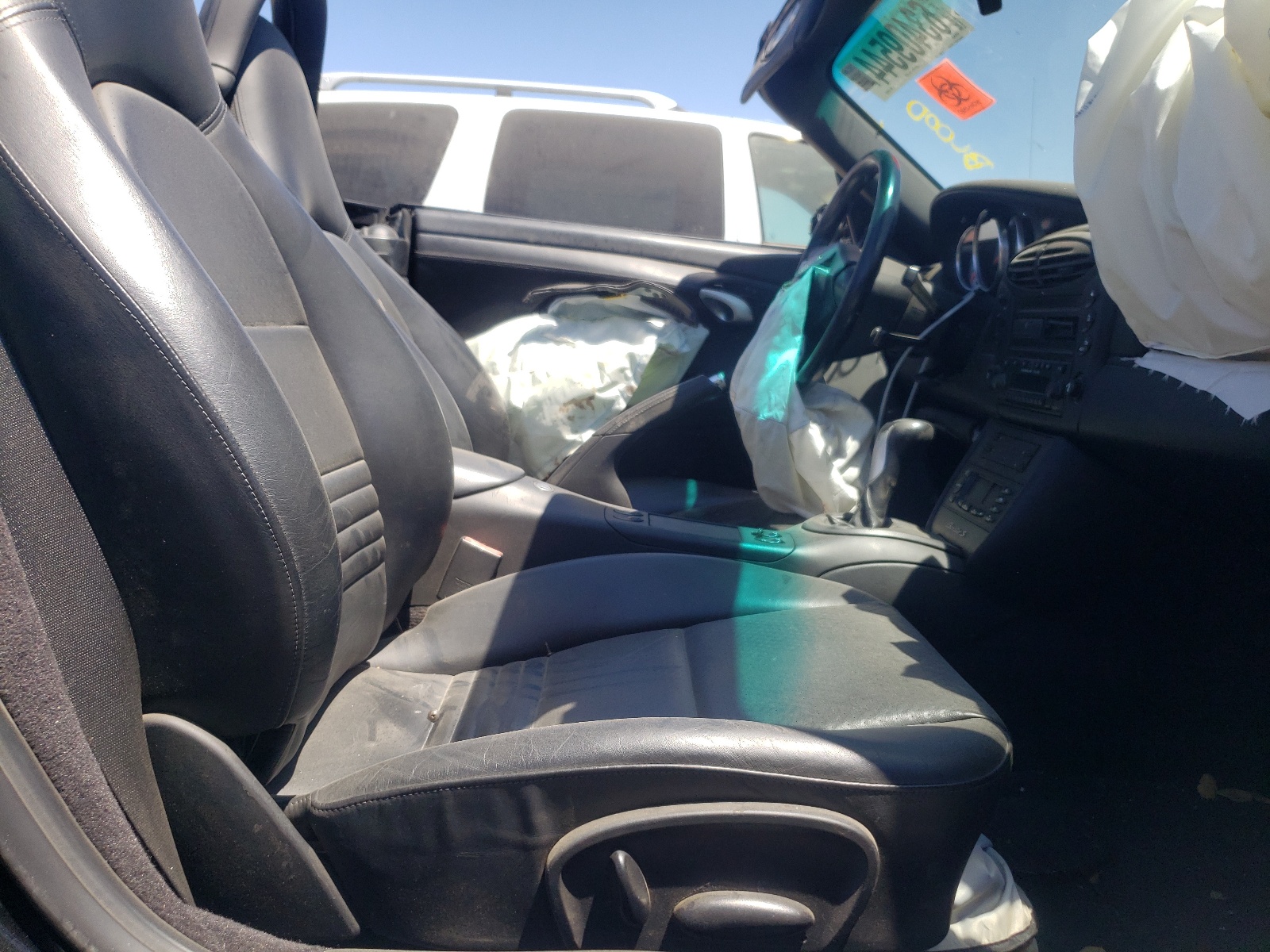 WP0CB298X2U660604 2002 Porsche Boxster S