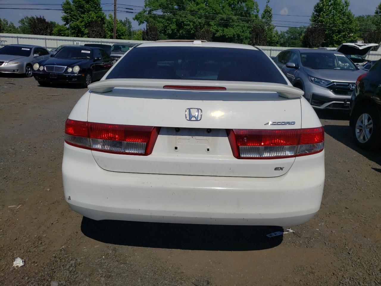 2004 Honda Accord Ex VIN: 1HGCM56824A034826 Lot: 62225844