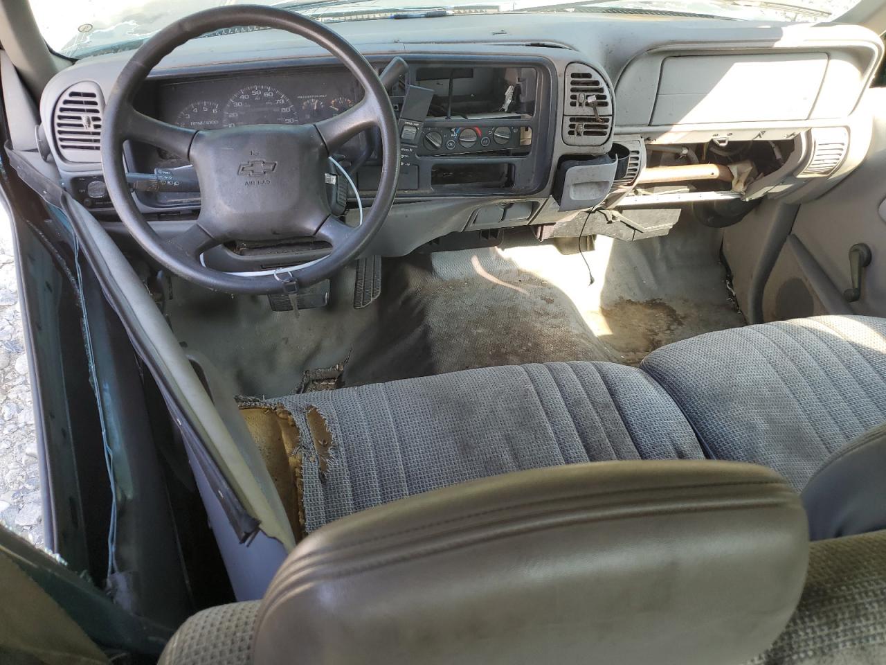 1998 Chevrolet Gmt-400 C1500 VIN: 1GCEC19M6WE109602 Lot: 62975694