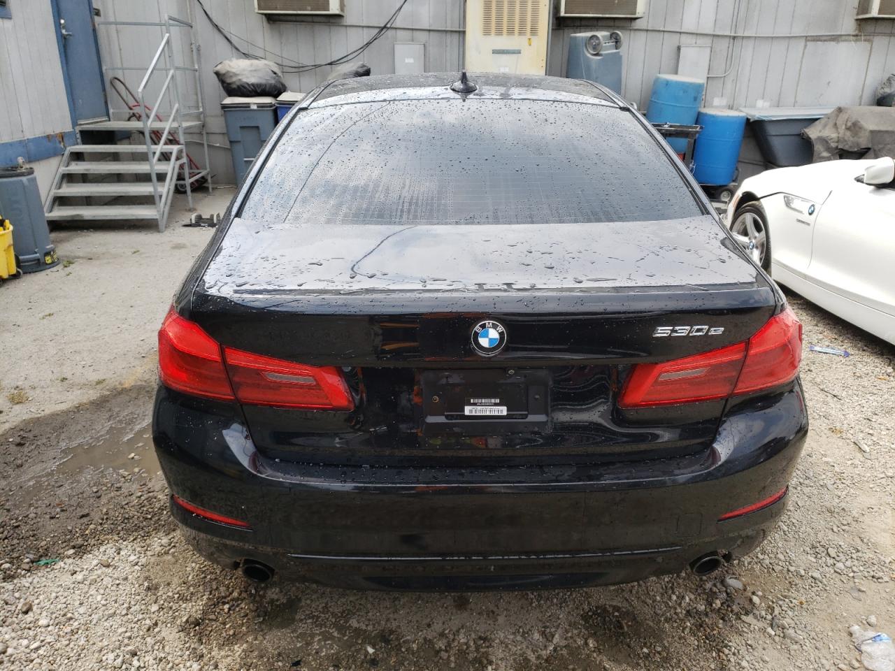 WBAJA9C51KB393444 2019 BMW 530E