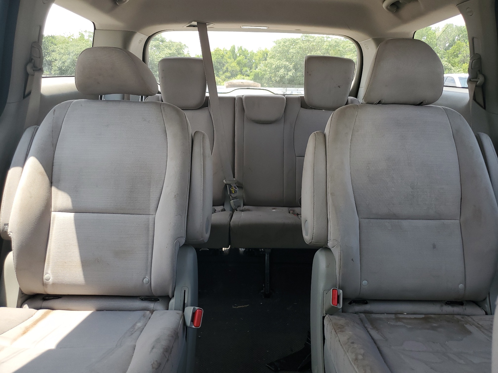 KNDMB5C11F6021216 2015 Kia Sedona Lx