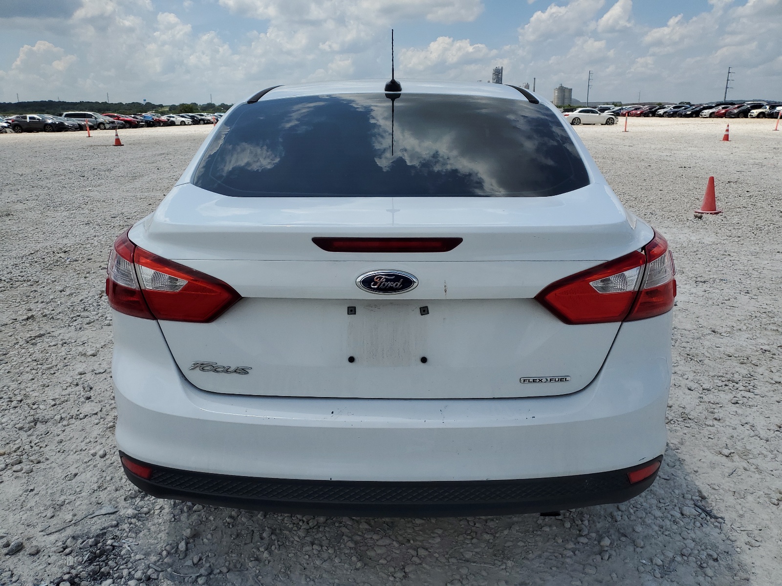 2014 Ford Focus S vin: 1FADP3E25EL168334