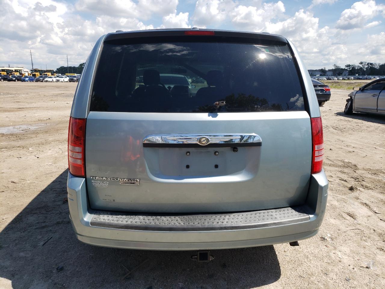 2008 Chrysler Town & Country Touring VIN: 2A8HR54P58R758343 Lot: 63039494