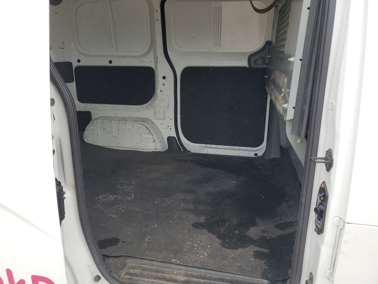 3N6CM0KN1DK692498 2013 Nissan Nv200 2.5S