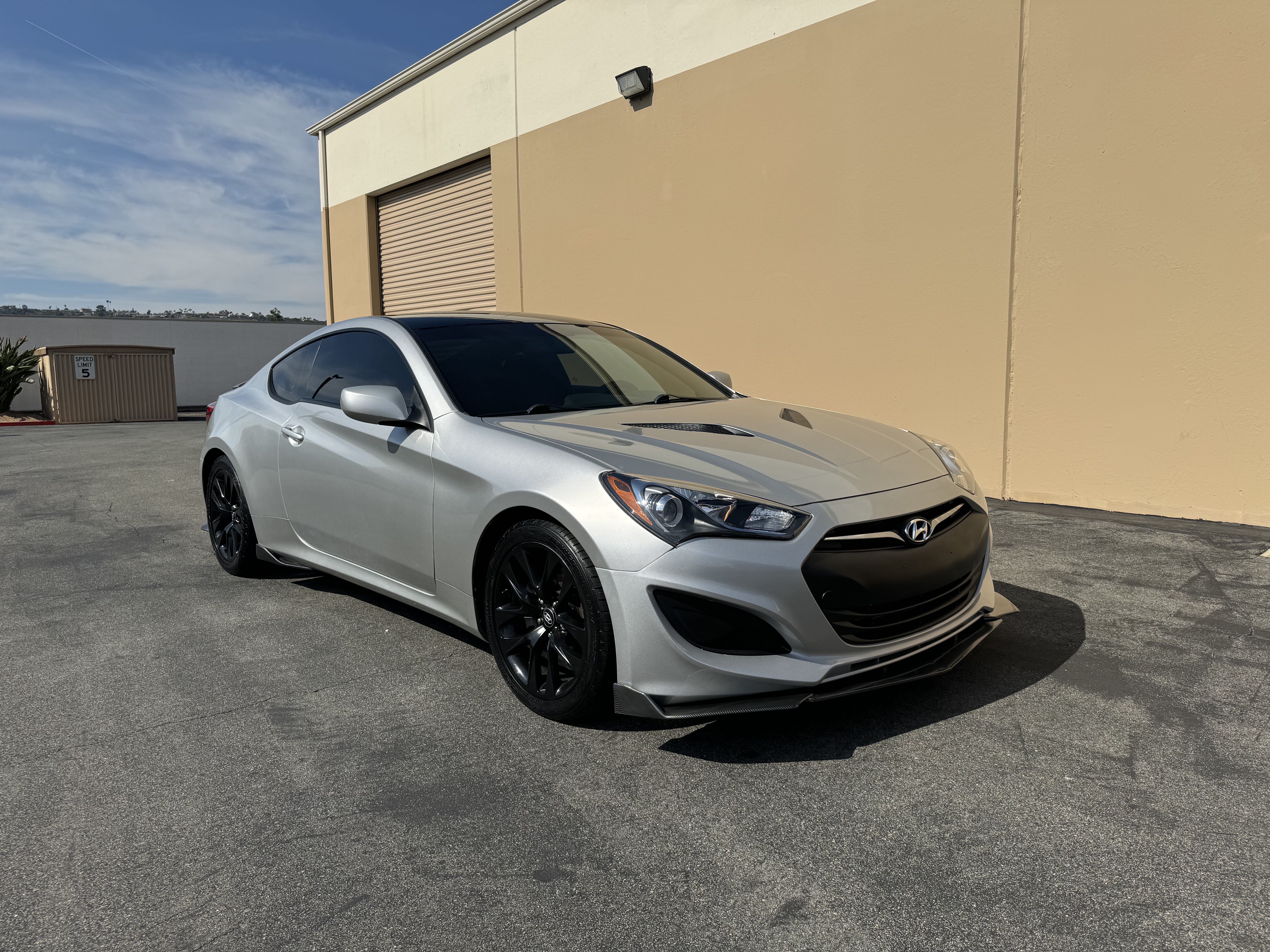 2013 Hyundai Genesis Coupe 2.0T vin: KMHHT6KD3DU092812