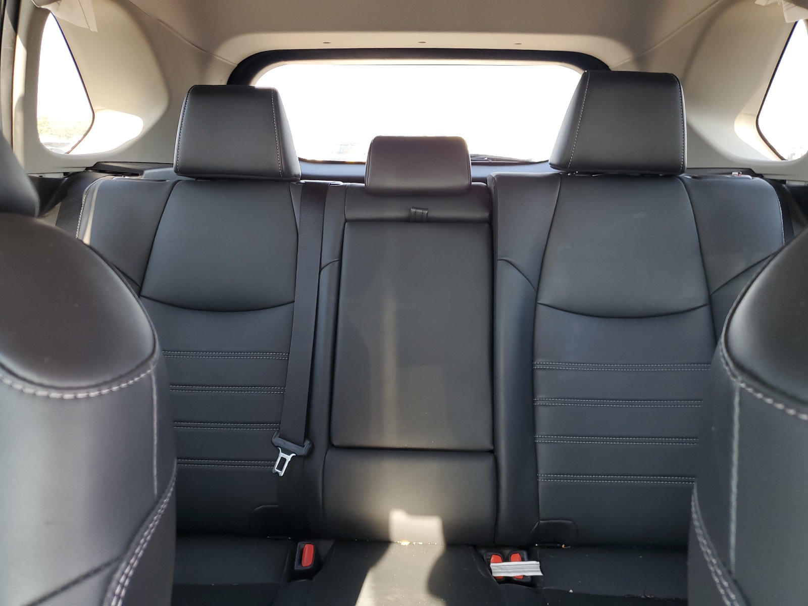 4T3B6RFV6MU019958 2021 Toyota Rav4 Xle Premium