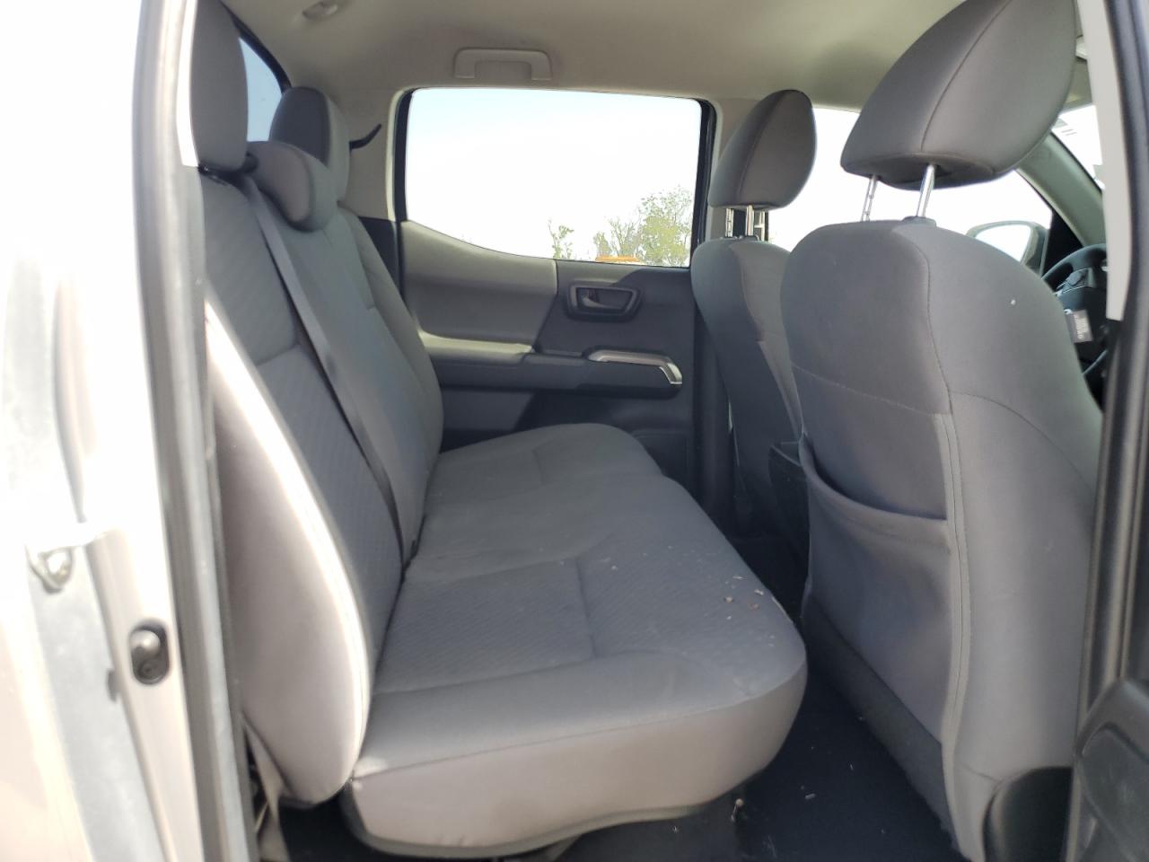 2022 Toyota Tacoma Double Cab VIN: 3TYDZ5BN1NT010672 Lot: 63342874