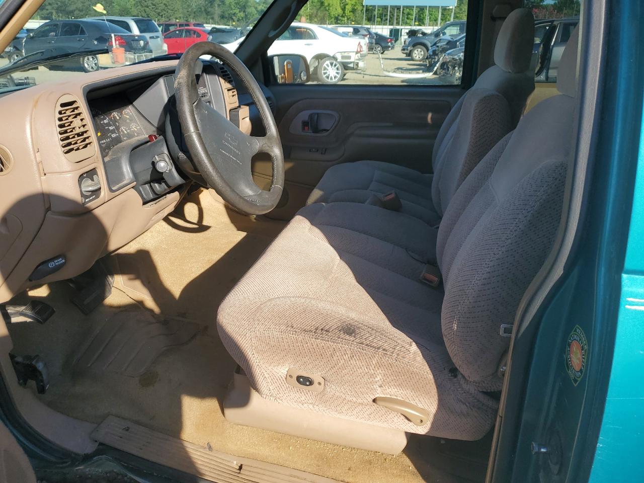 1995 Chevrolet Gmt-400 C1500 VIN: 2GCEC19K9S1259598 Lot: 62742154