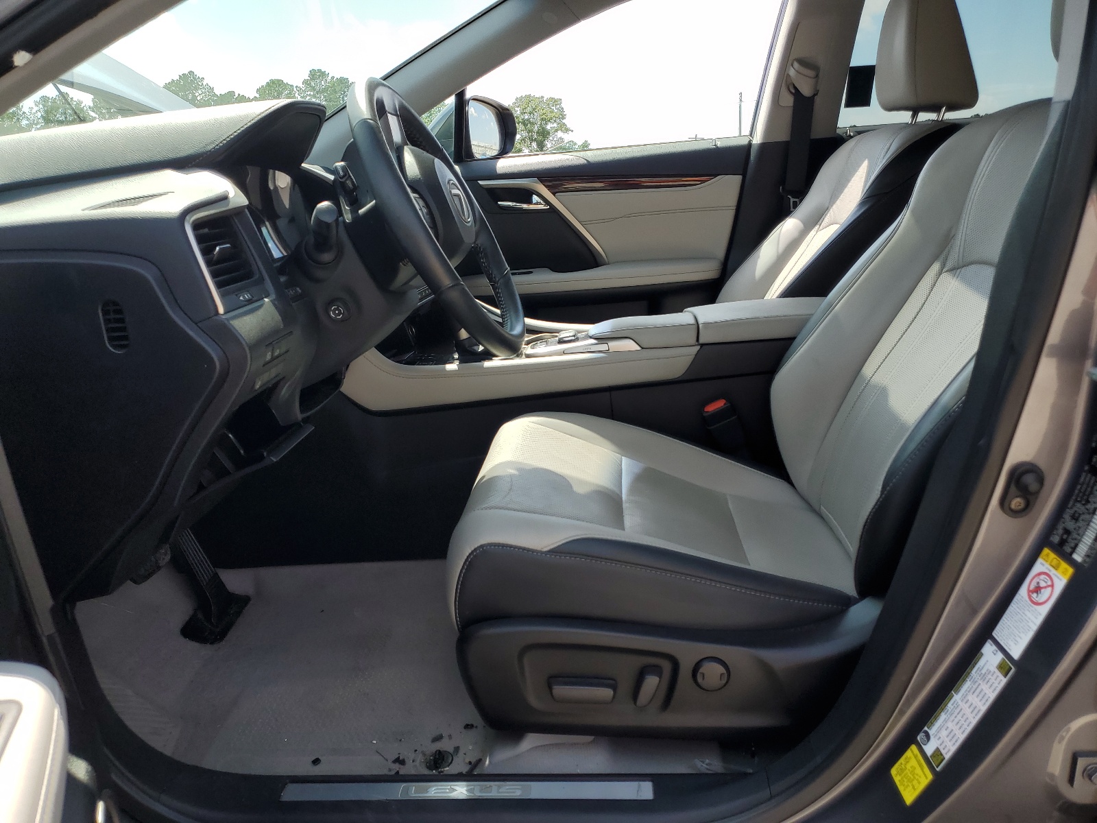 2T2BZMCA5HC111022 2017 Lexus Rx 350 Base