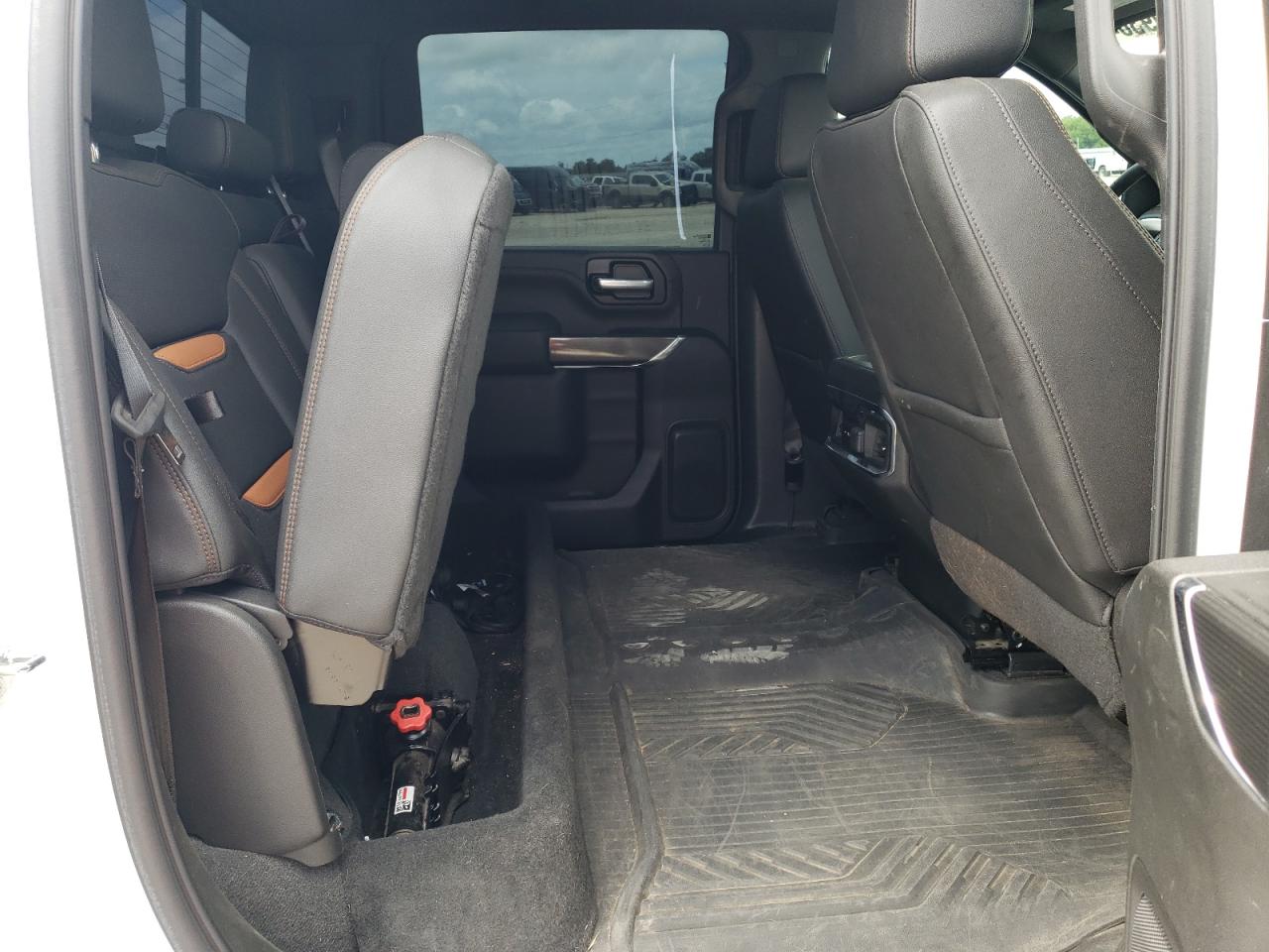 2022 GMC Sierra K2500 At4 VIN: 1GT49PEY7NF267851 Lot: 64699304