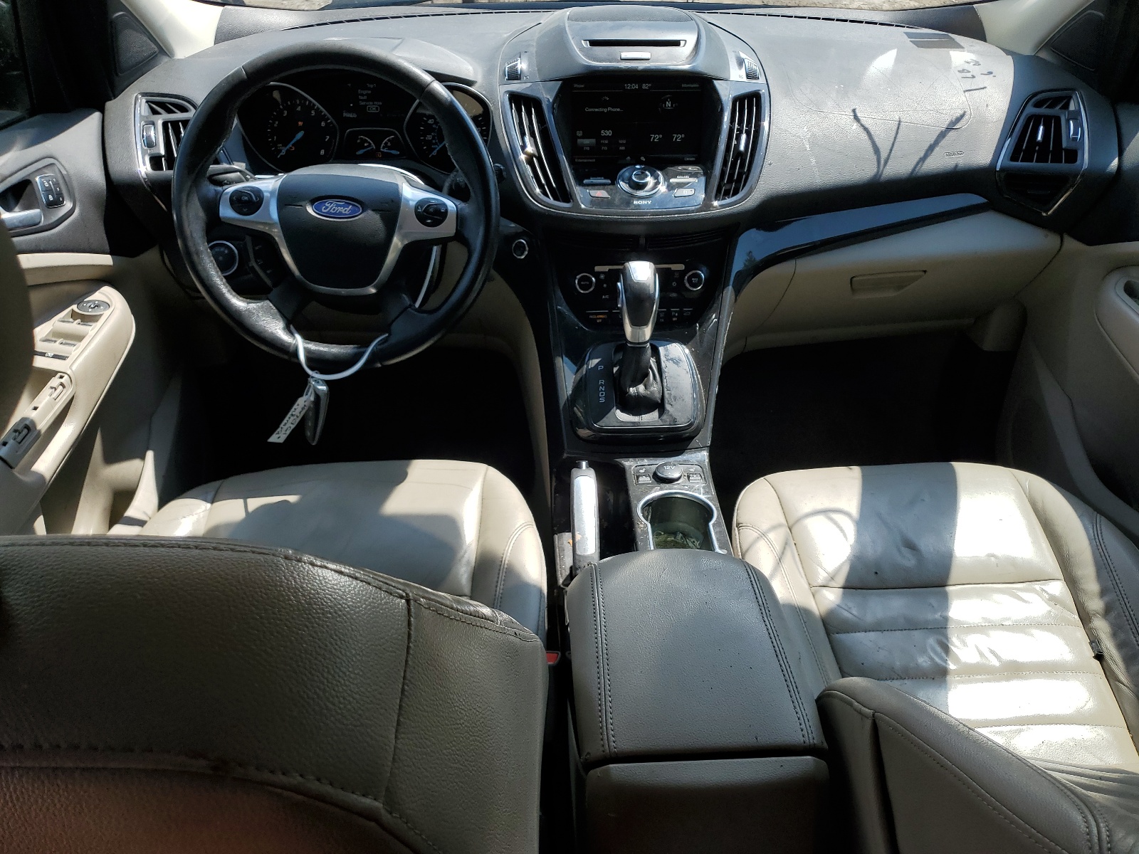 1FMCU9J97FUB82621 2015 Ford Escape Titanium