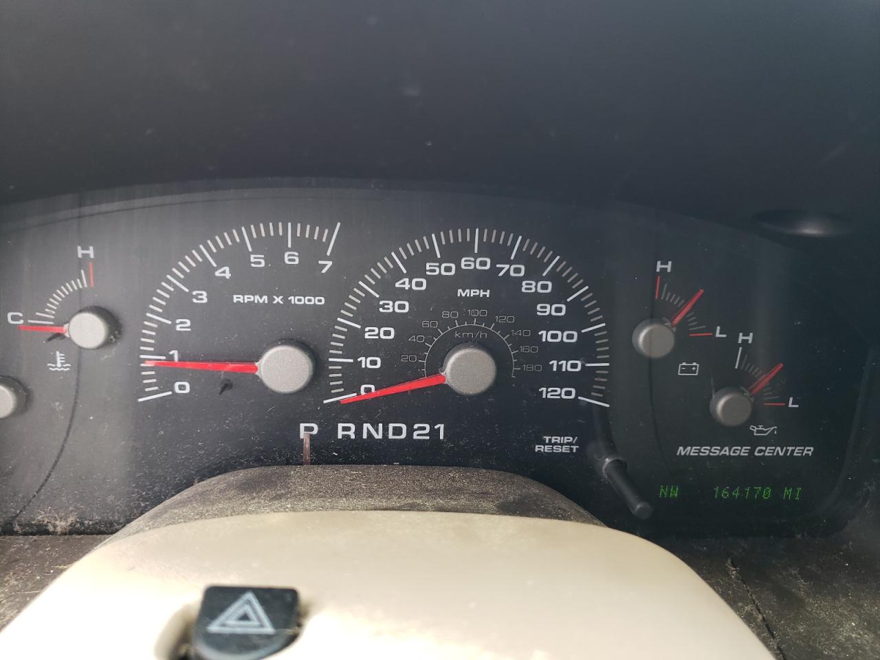 2004 Ford Expedition Eddie Bauer VIN: 1FMPU17L74LB11573 Lot: 63009884