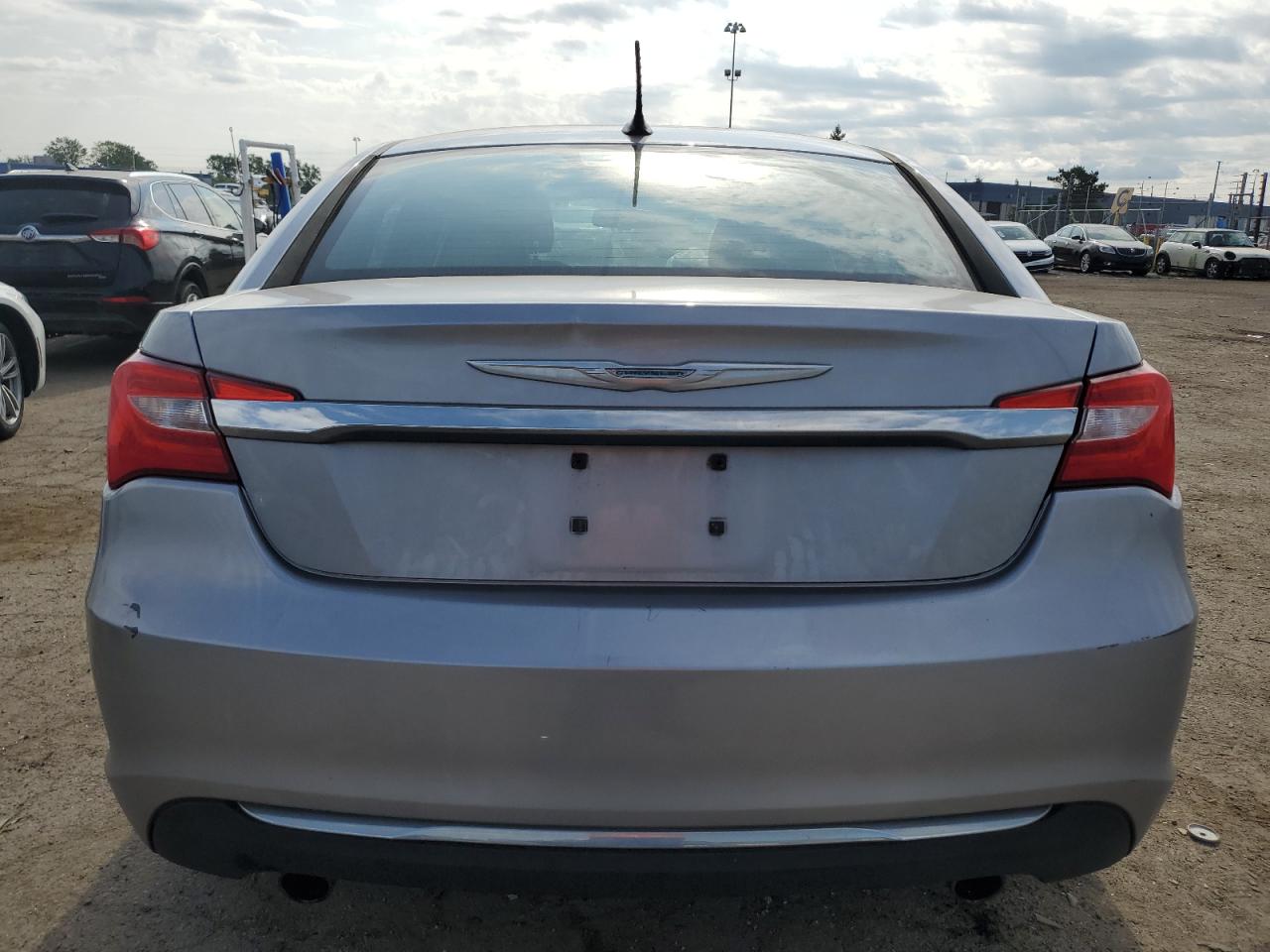 2013 Chrysler 200 Limited VIN: 1C3CCBCG1DN575567 Lot: 64685114