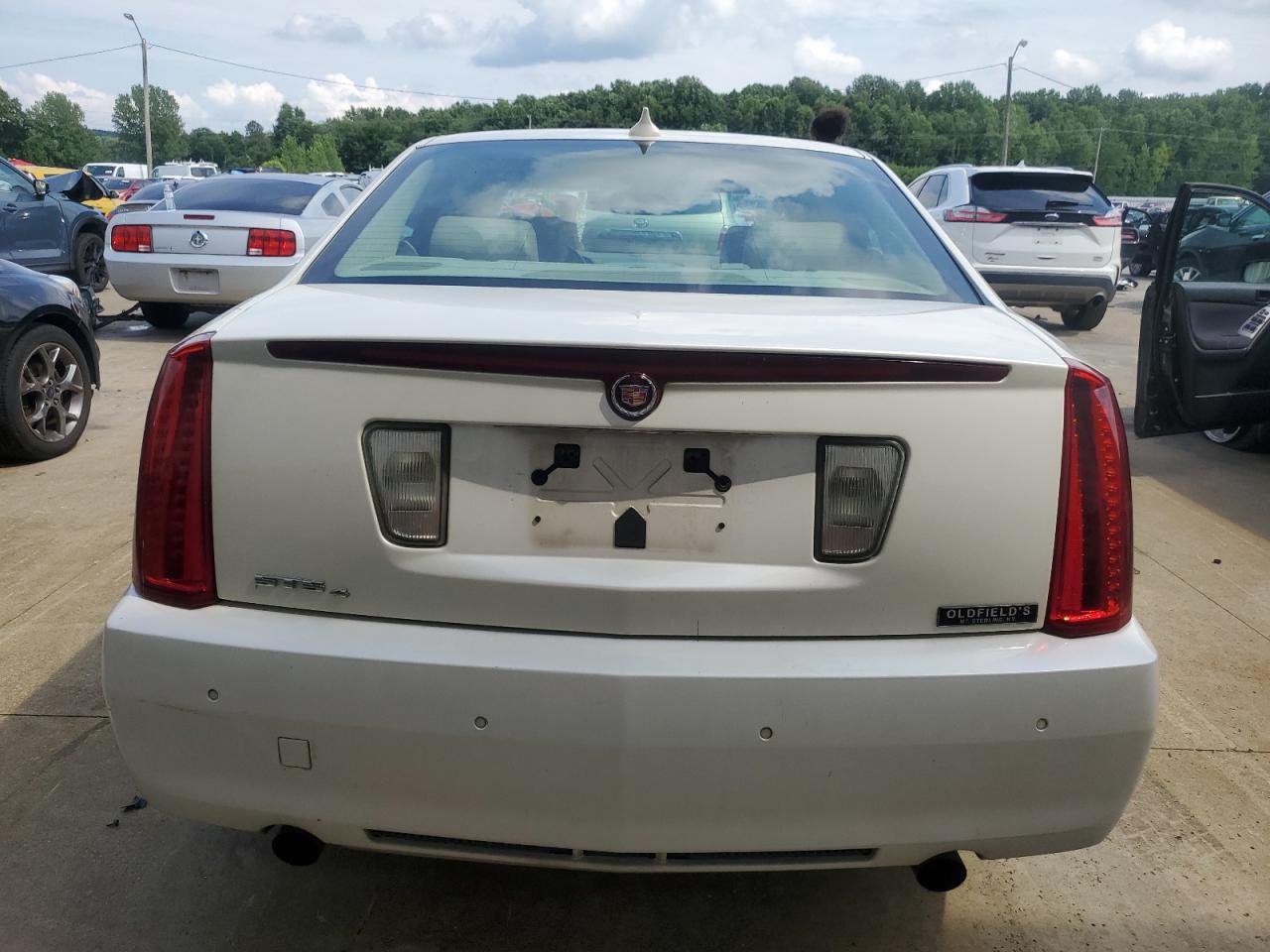 2011 Cadillac Sts Luxury VIN: 1G6DW6ED8B0103980 Lot: 63192454