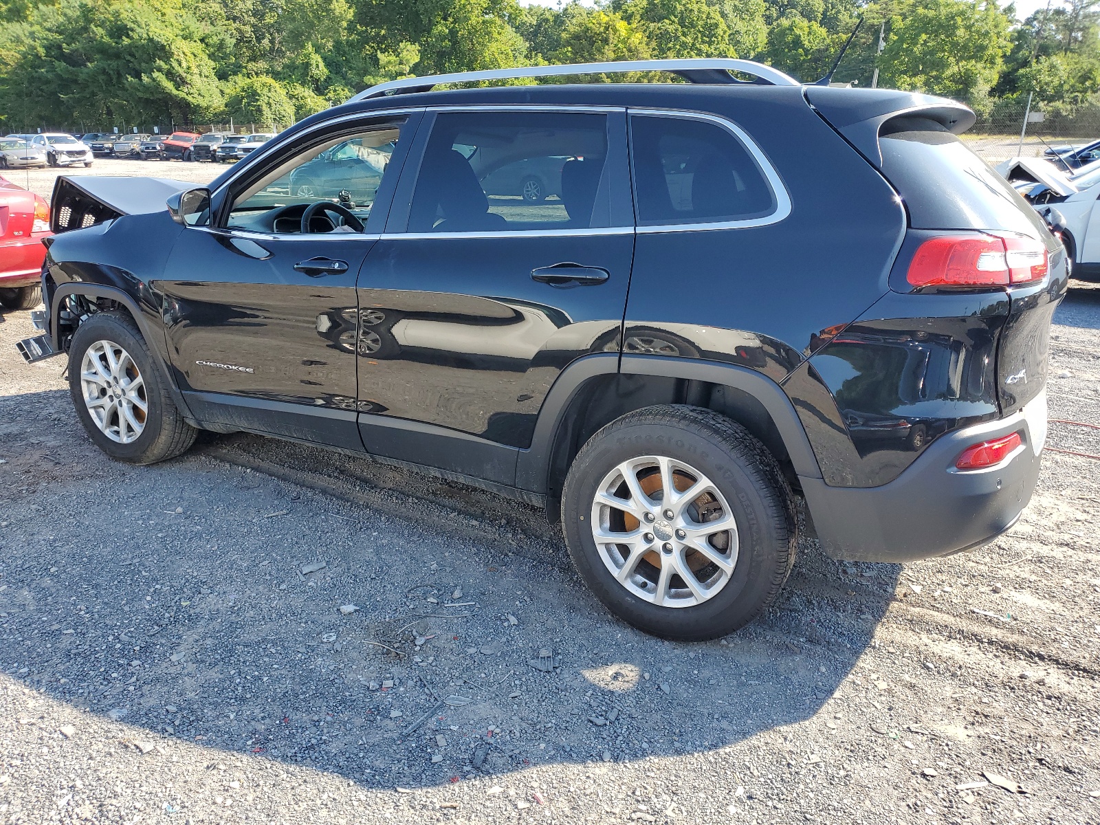 2017 Jeep Cherokee Latitude vin: 1C4PJMCB1HW513024