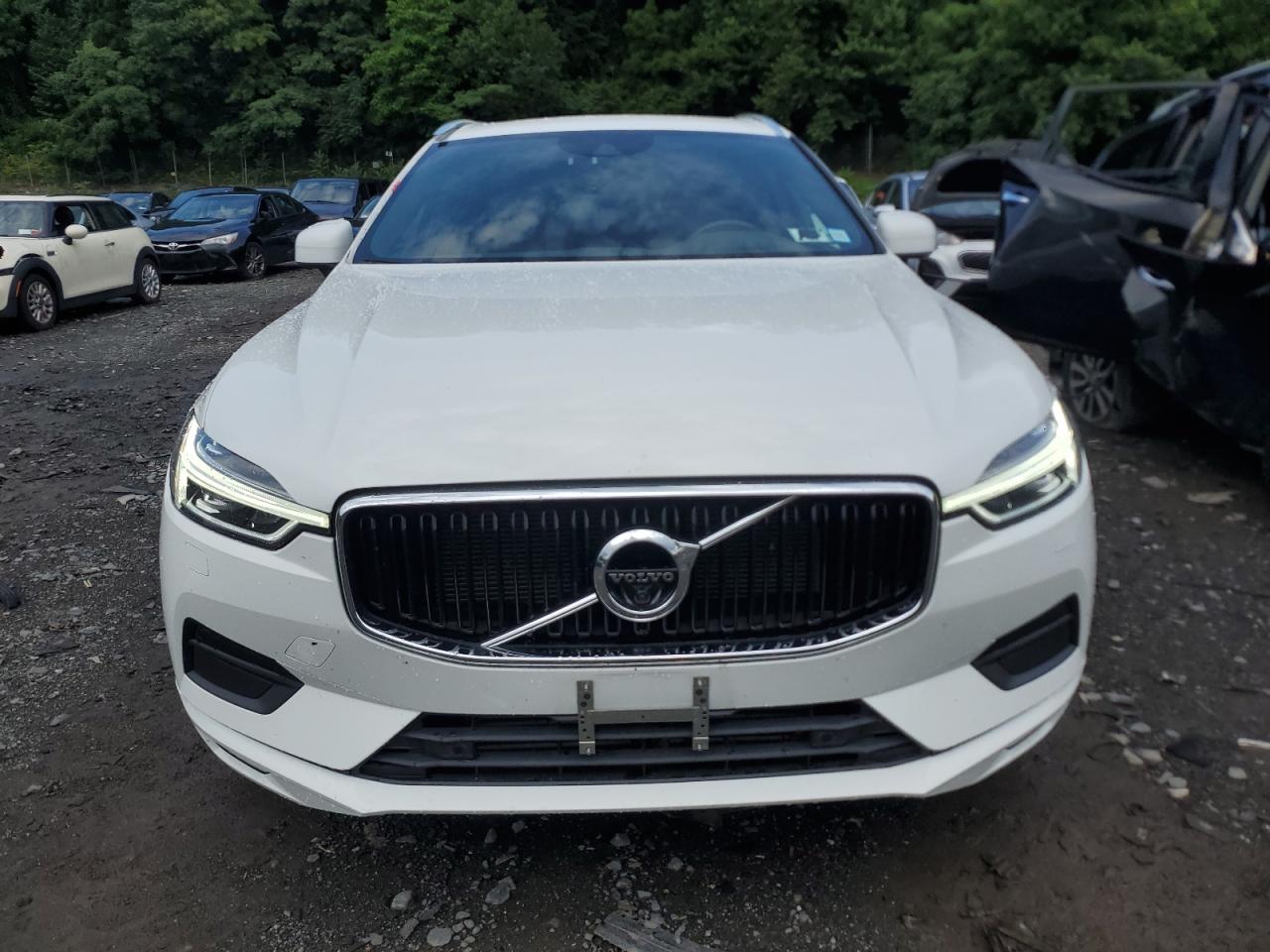 2018 Volvo Xc60 T5 VIN: LYV102RK9JB073022 Lot: 63722244