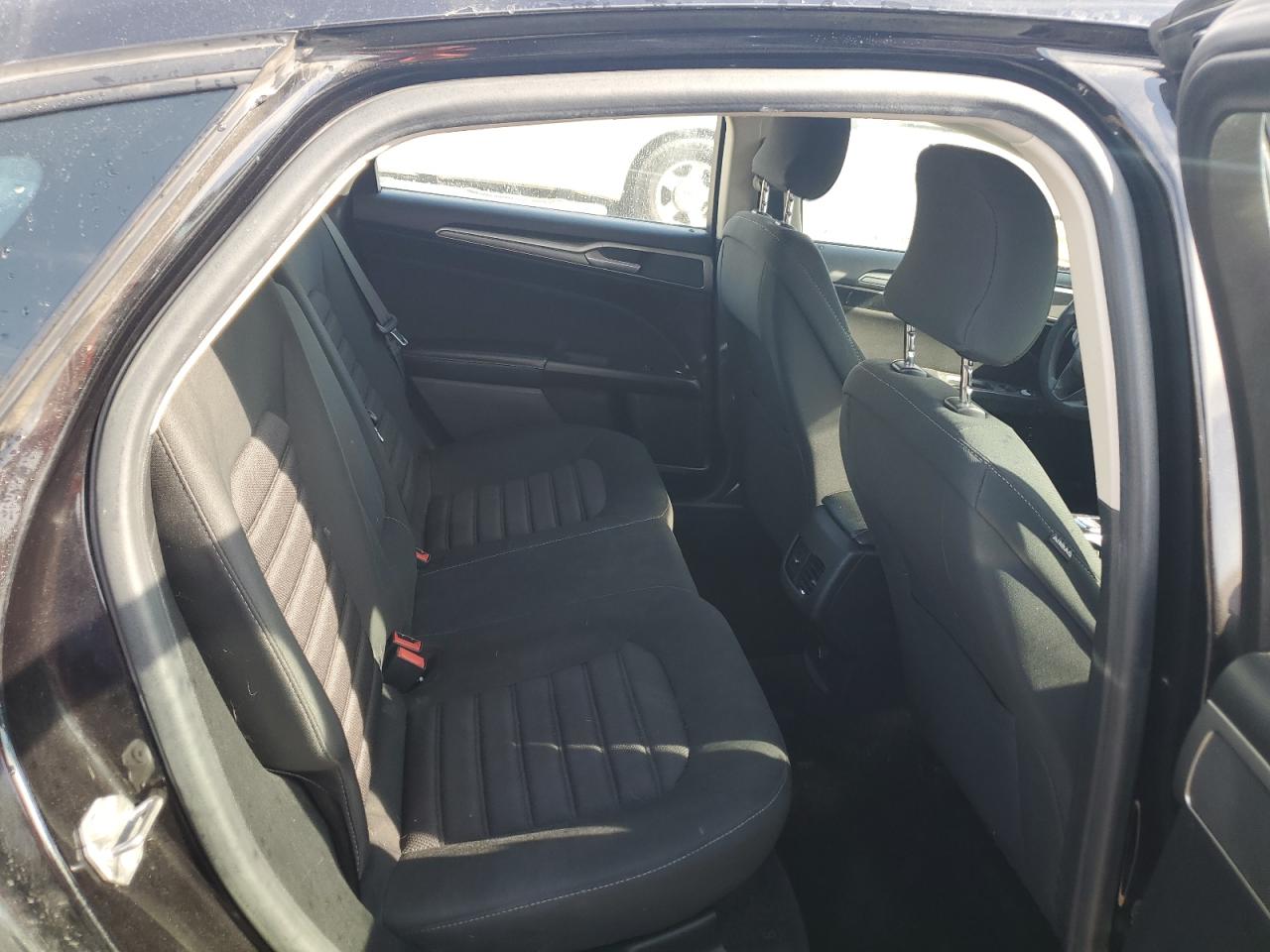 2019 Ford Fusion Se VIN: 3FA6P0LU3KR106813 Lot: 62526294