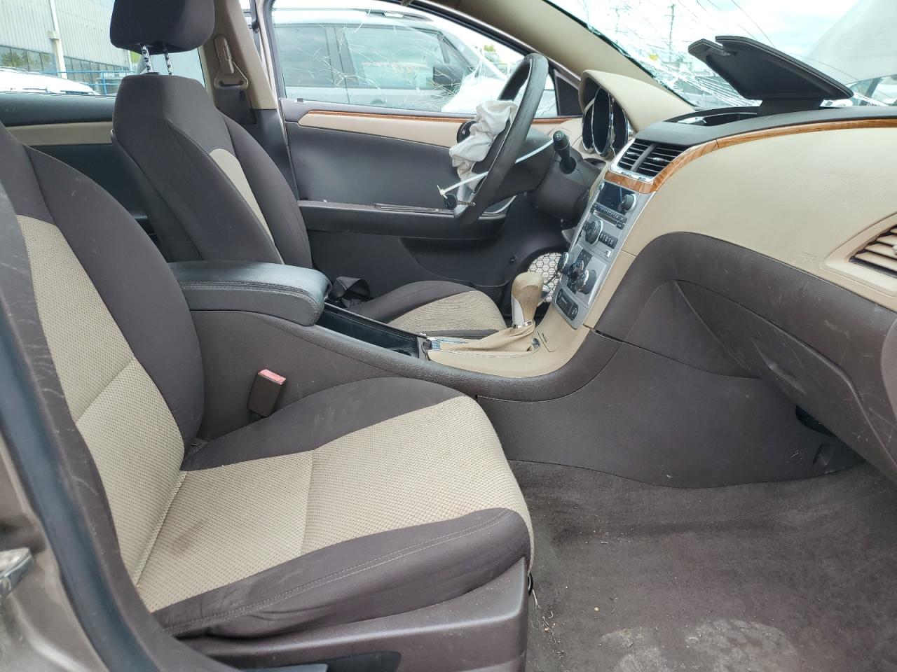 2012 Chevrolet Malibu - Image 7