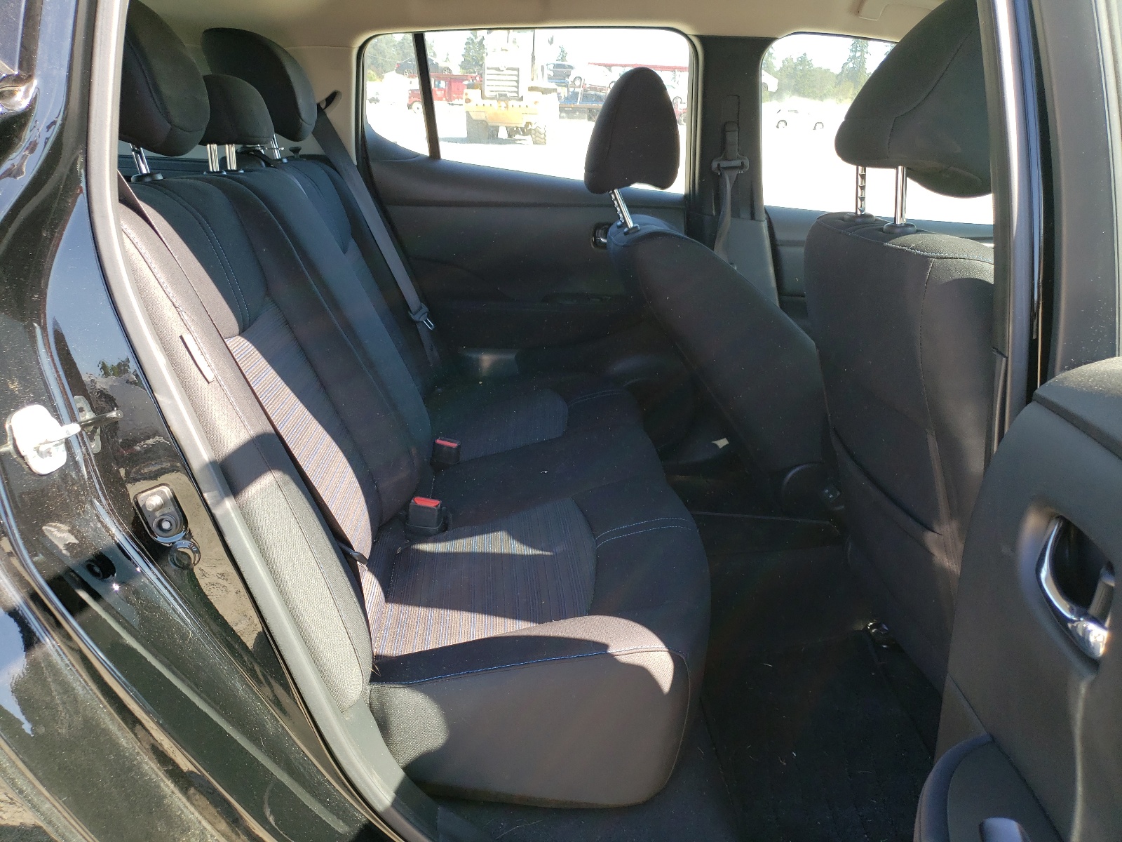 1N4AZ1BV4MC555424 2021 Nissan Leaf S