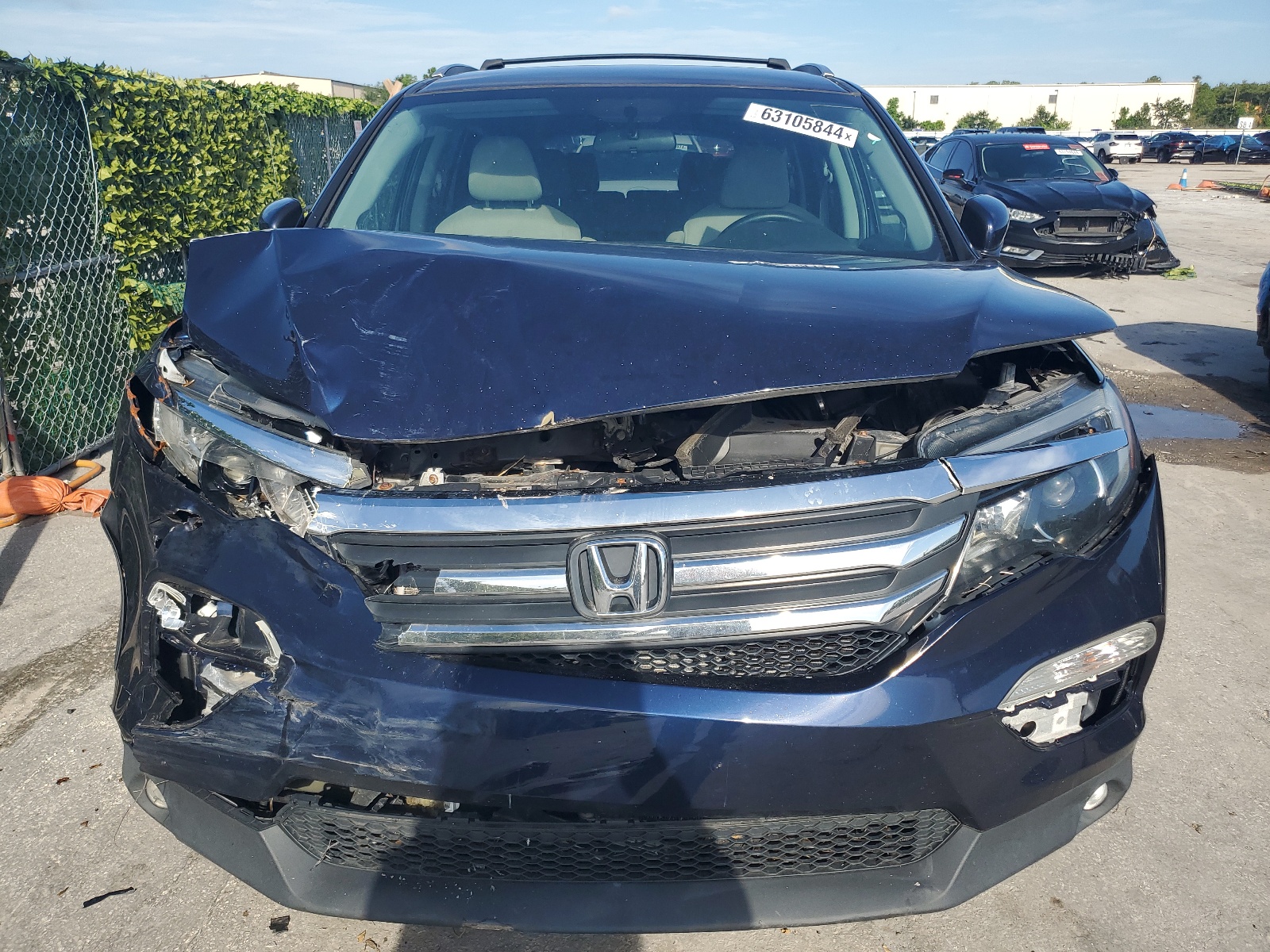 2018 Honda Pilot Ex vin: 5FNYF6H39JB026330