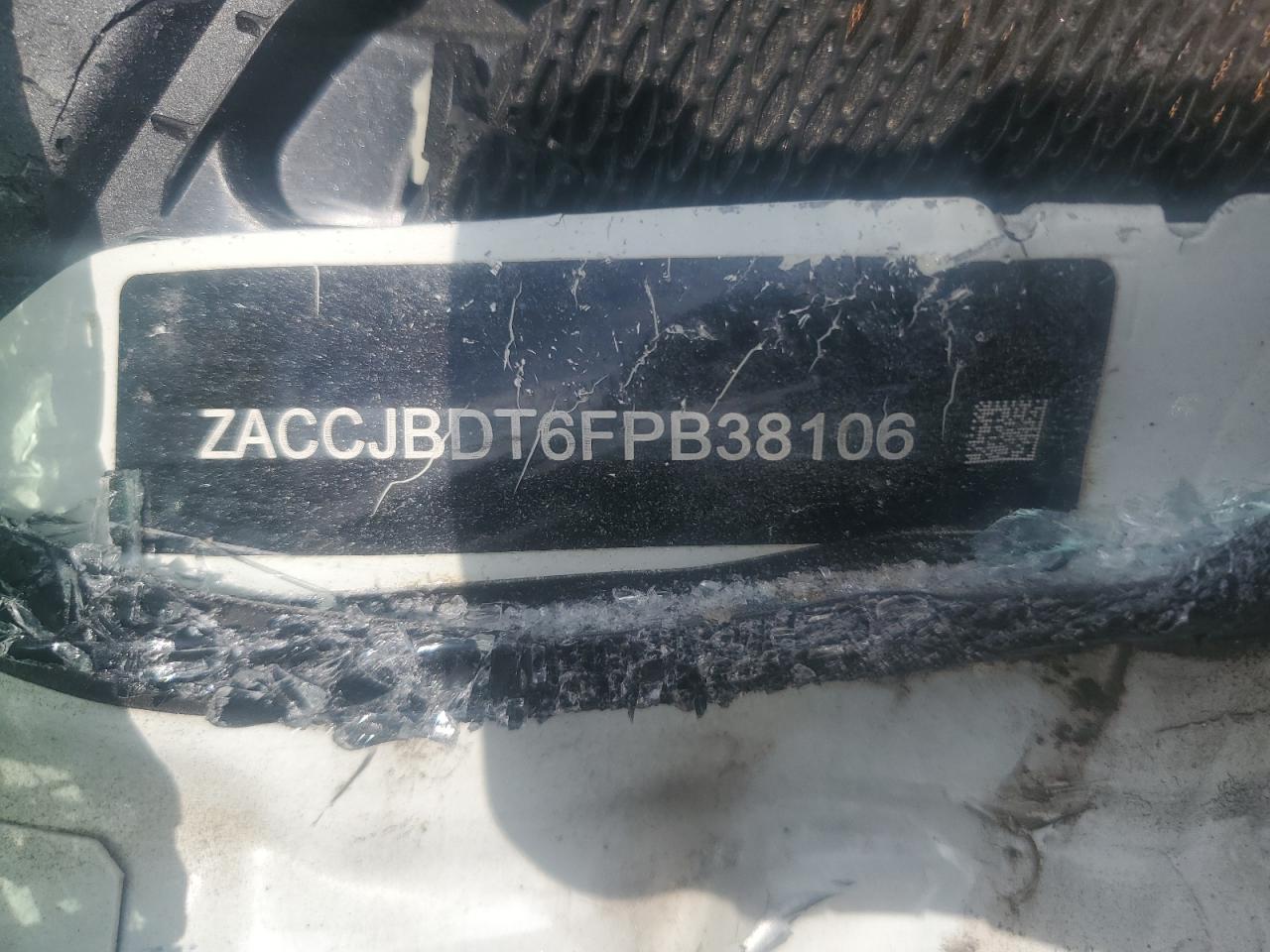 2015 Jeep Renegade Limited VIN: ZACCJBDT6FPB38106 Lot: 61698084