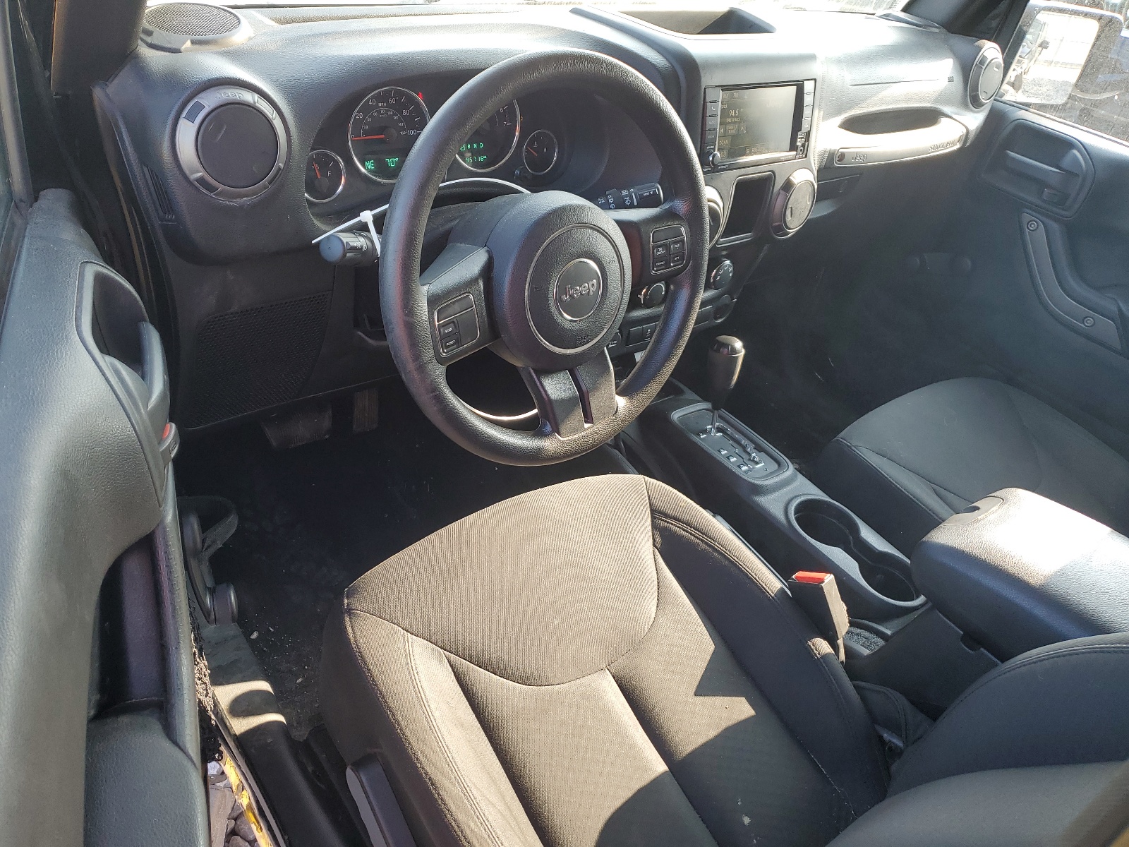 1C4AJWAGXGL195646 2016 Jeep Wrangler Sport